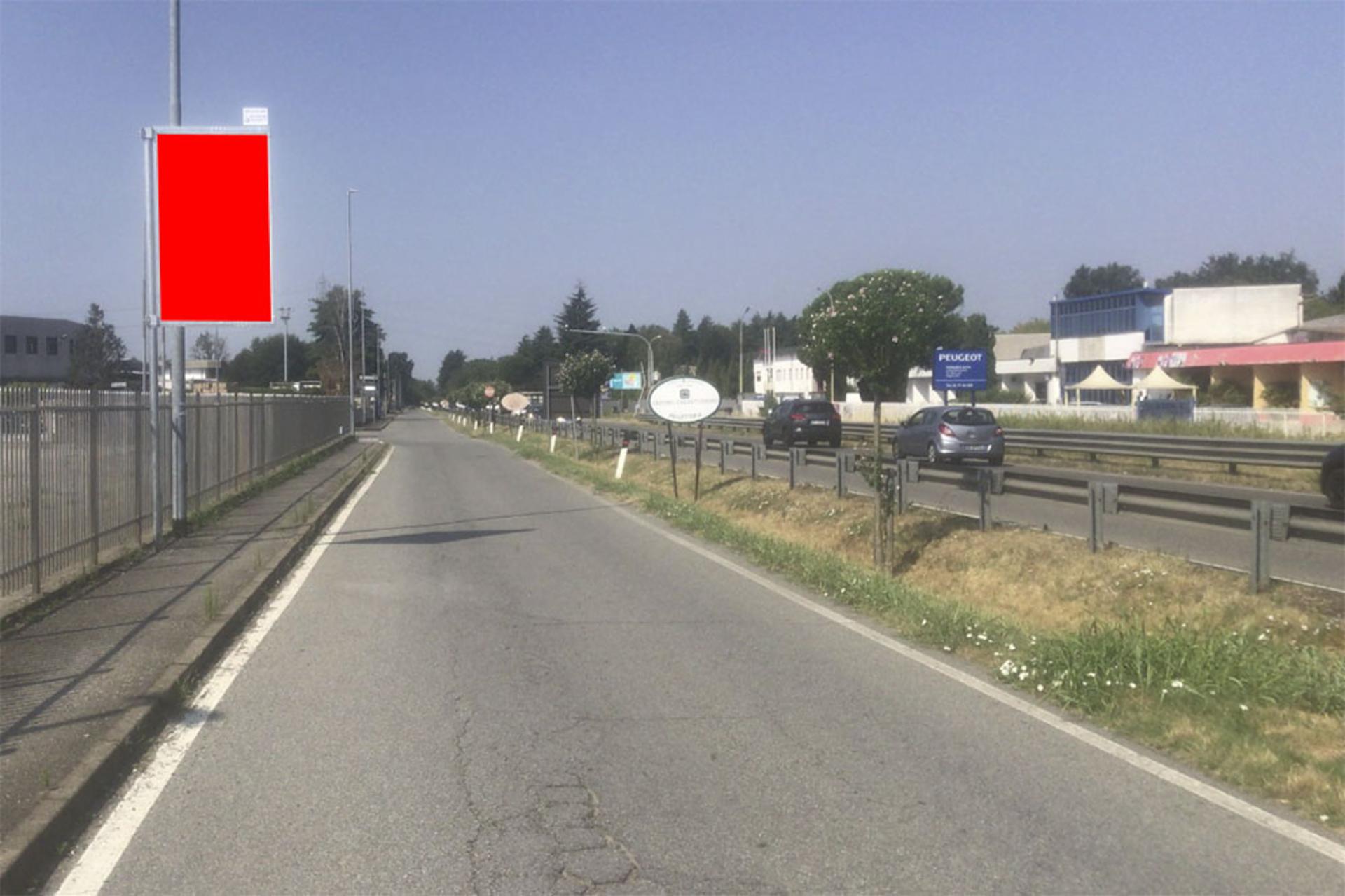 Impianto CARTELLONISTICA a Vanzaghello, in zona MD