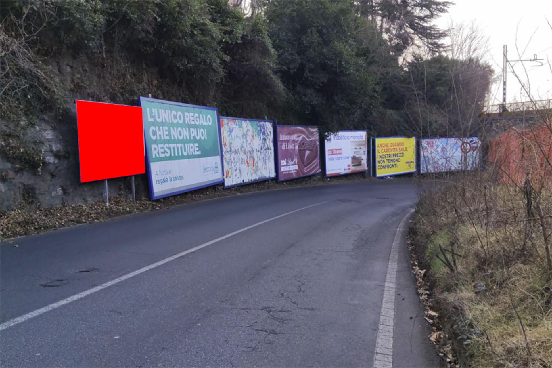 Impianto CARTELLONISTICA a Varese, in zona Ospedale di Circolo - Fondazione Macchi