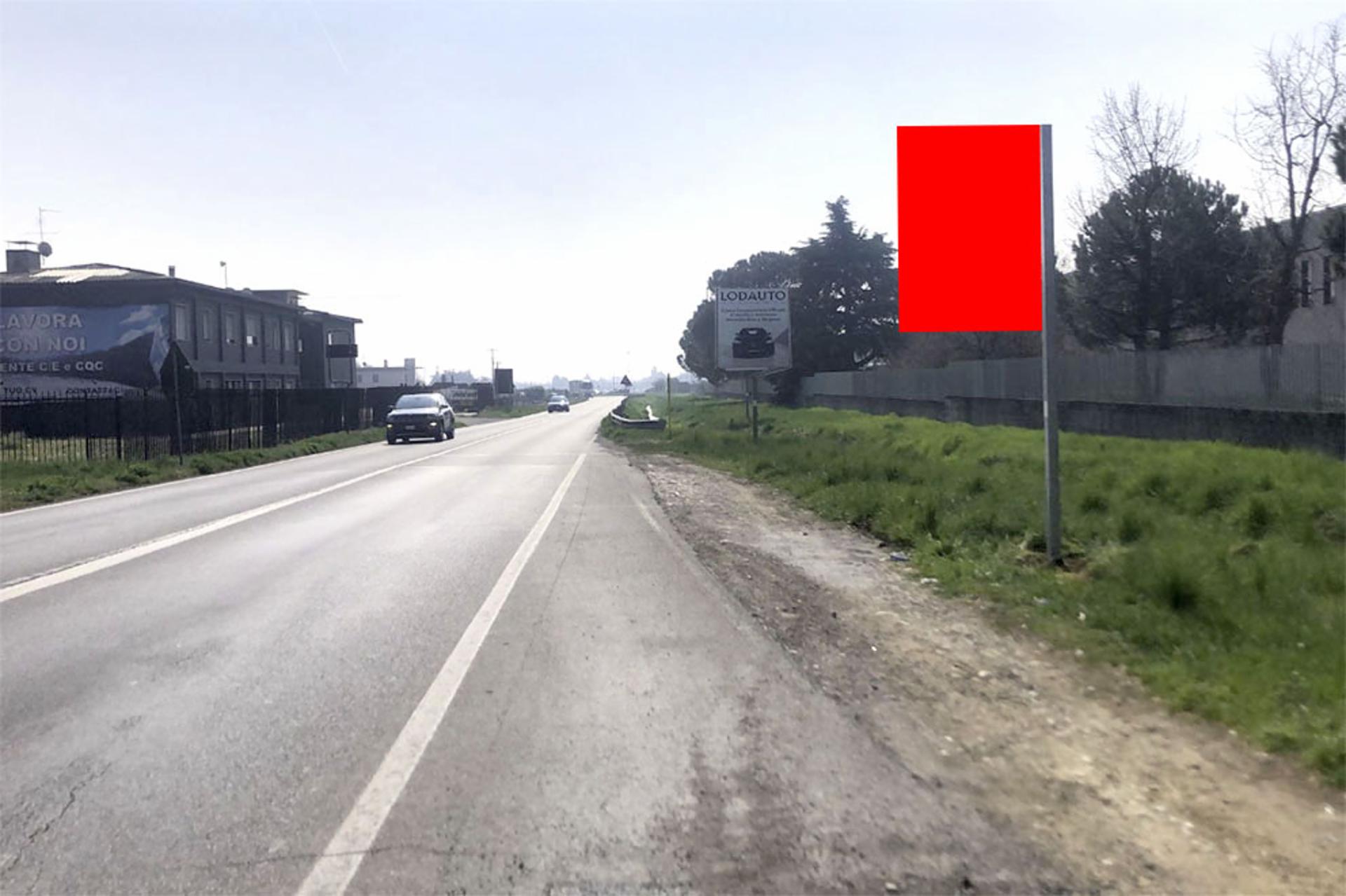 Impianto CARTELLONISTICA a Martinengo, in zona Conad