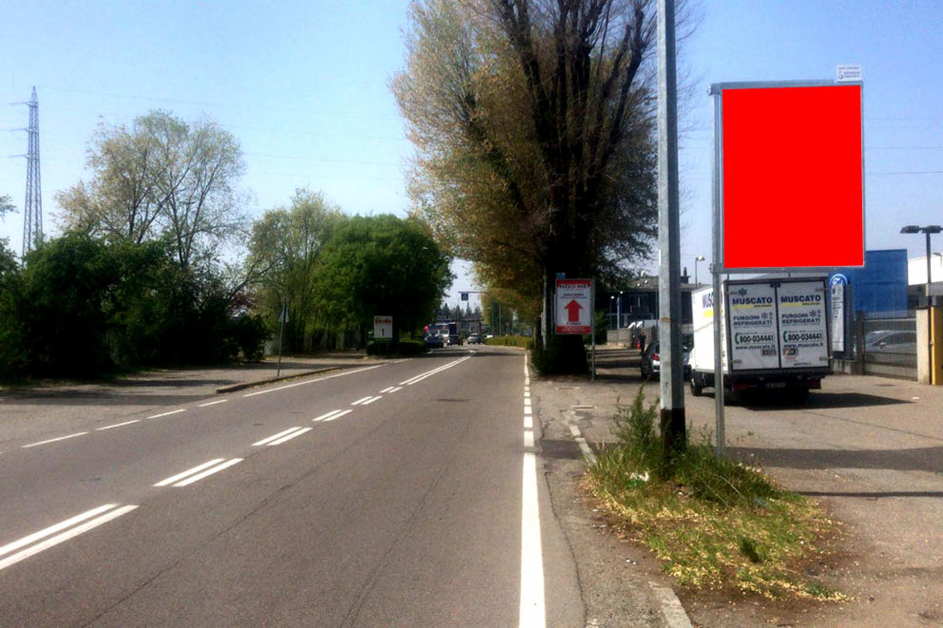 Impianto CARTELLONISTICA a Castellanza, in zona Godo