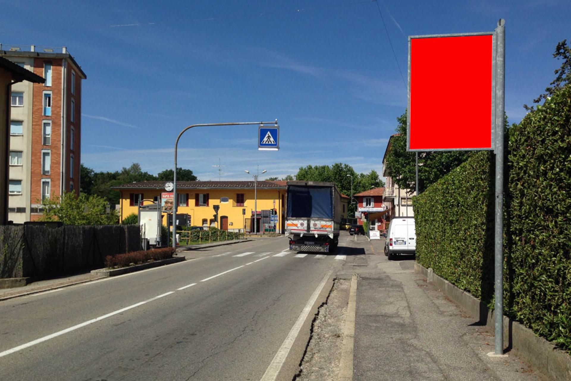 Impianto CARTELLONISTICA a Olgiate Comasco, in zona Bar Ristorante dell'Olmo