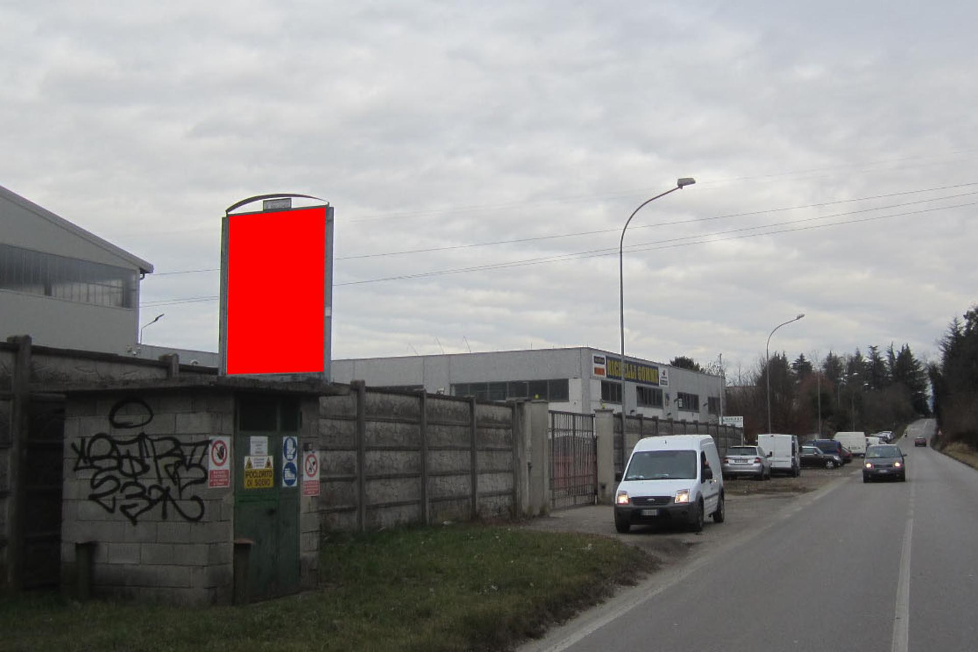 Impianto CARTELLONISTICA a Vergiate, in zona Italia