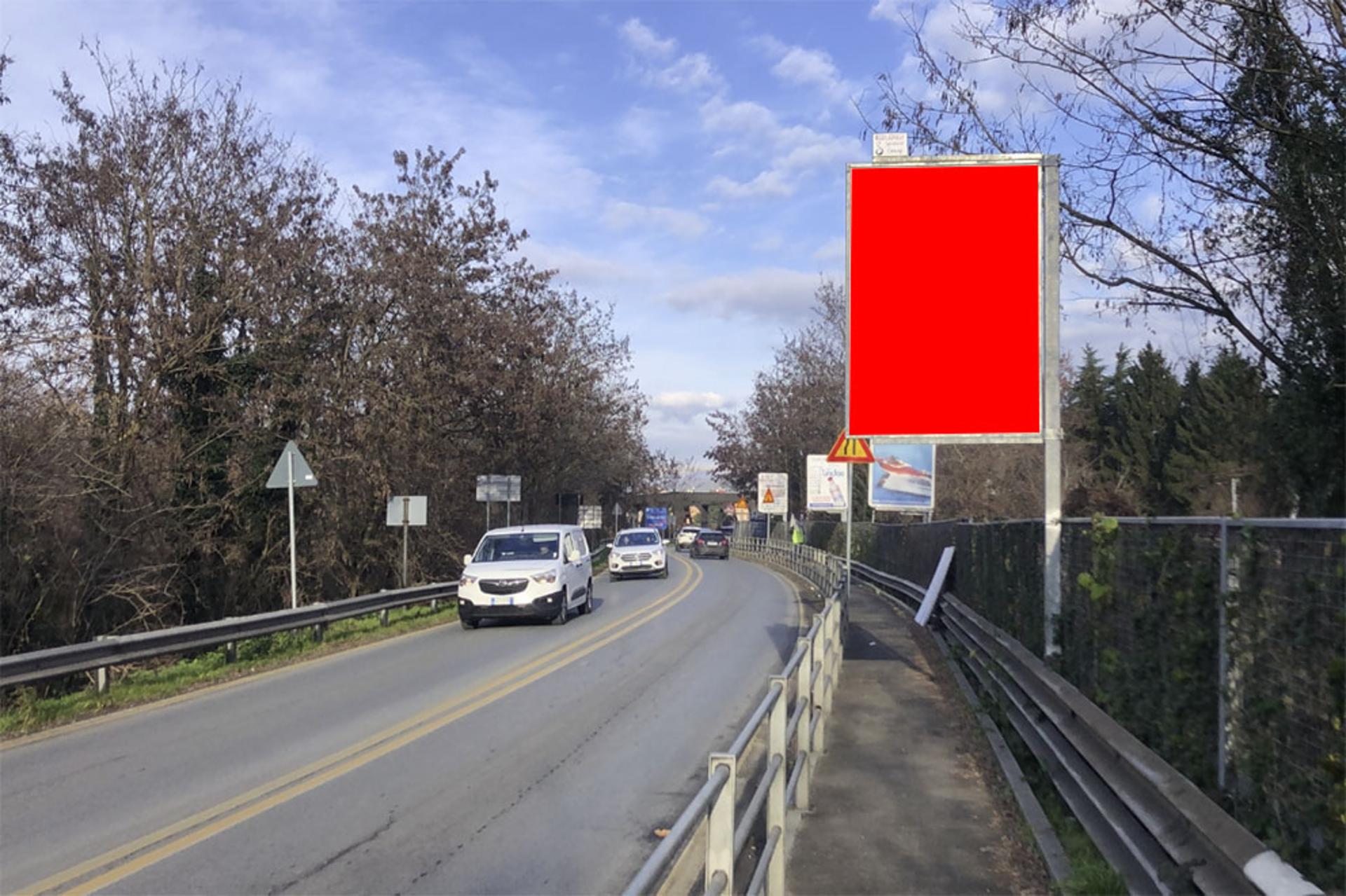 Impianto CARTELLONISTICA a Castelletto sopra Ticino, in zona Pont da Fer