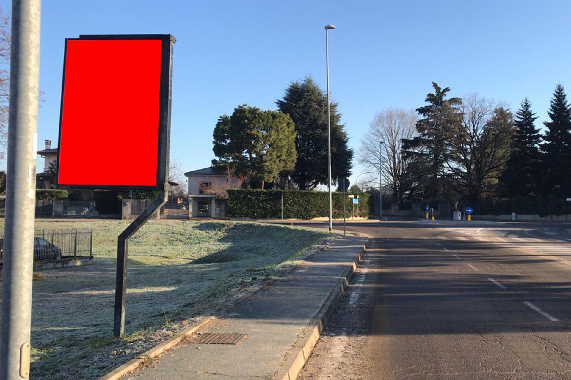 Impianto CARTELLONISTICA a San Vittore Olona, in zona McDonald's