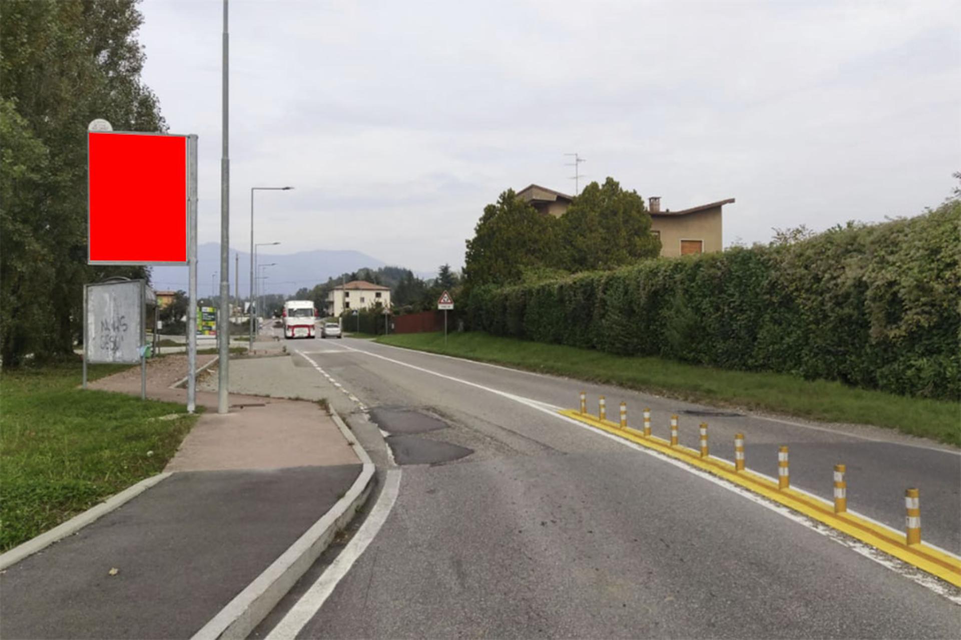 Impianto CARTELLONISTICA a Cantello, in zona Before