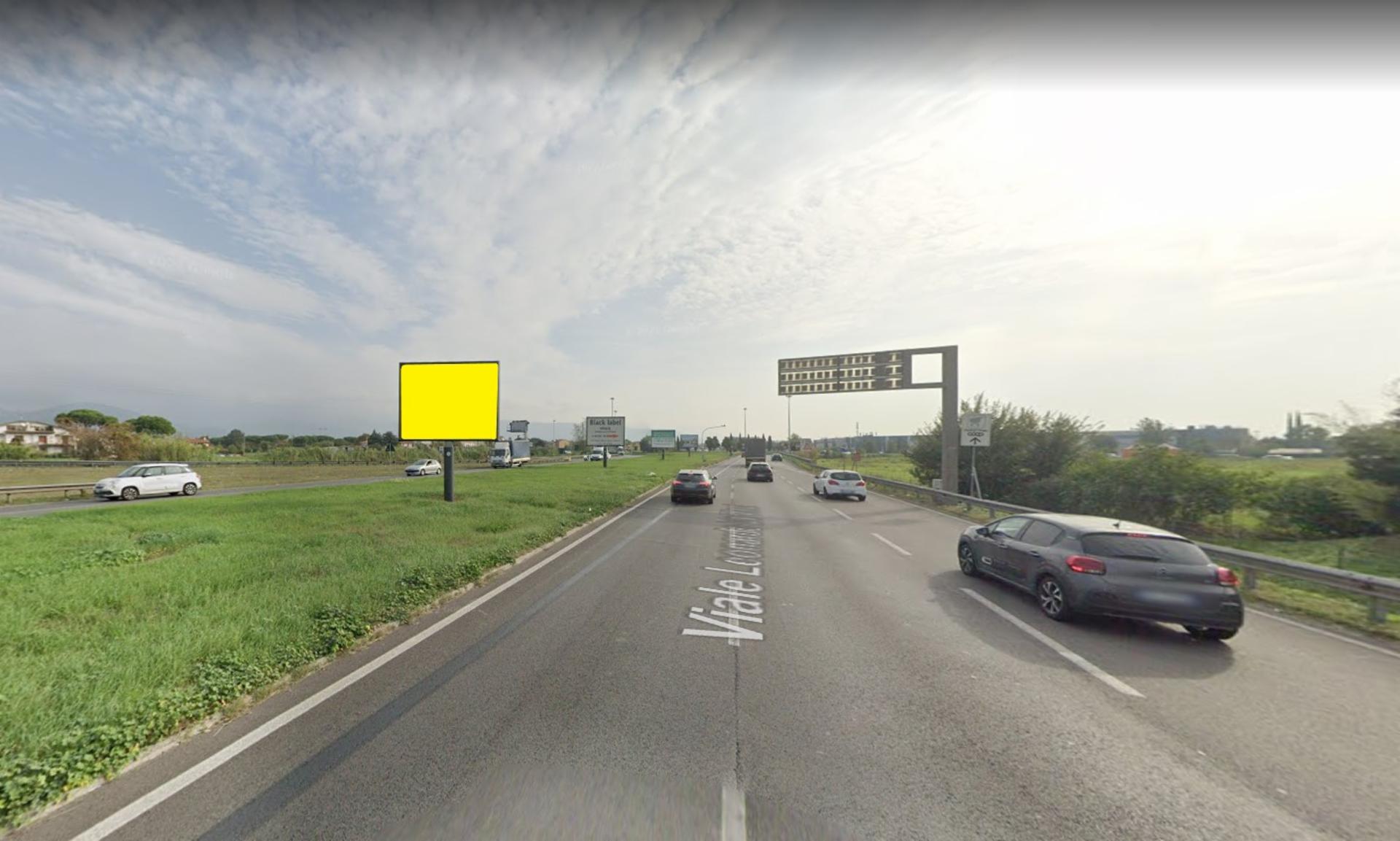 Impianto POSTER a Prato, in zona Dei Trebbi 4