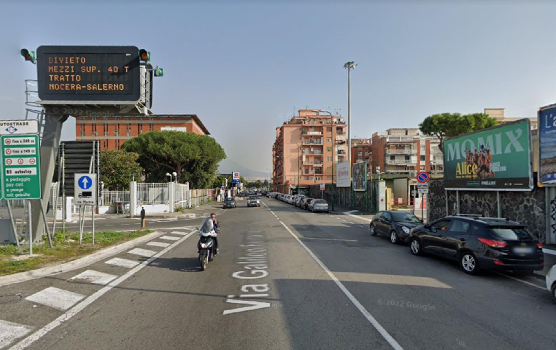 Impianto 6 X 3 a Napoli, in zona Mix Markt