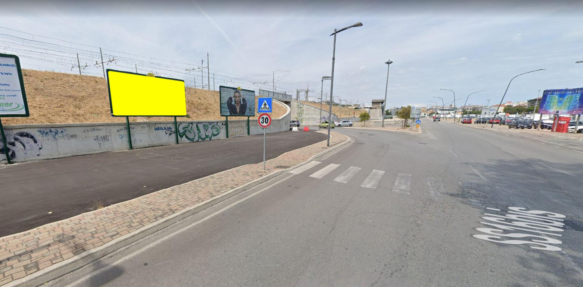 Impianto 6 X 3 a Pescara, in zona Despar