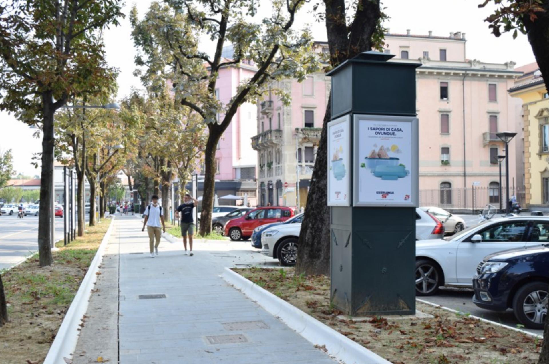 Impianto a VIALE PAPA GIOVANNI XXIII - Fronte ECO di BERGAMO 106 Bergamo