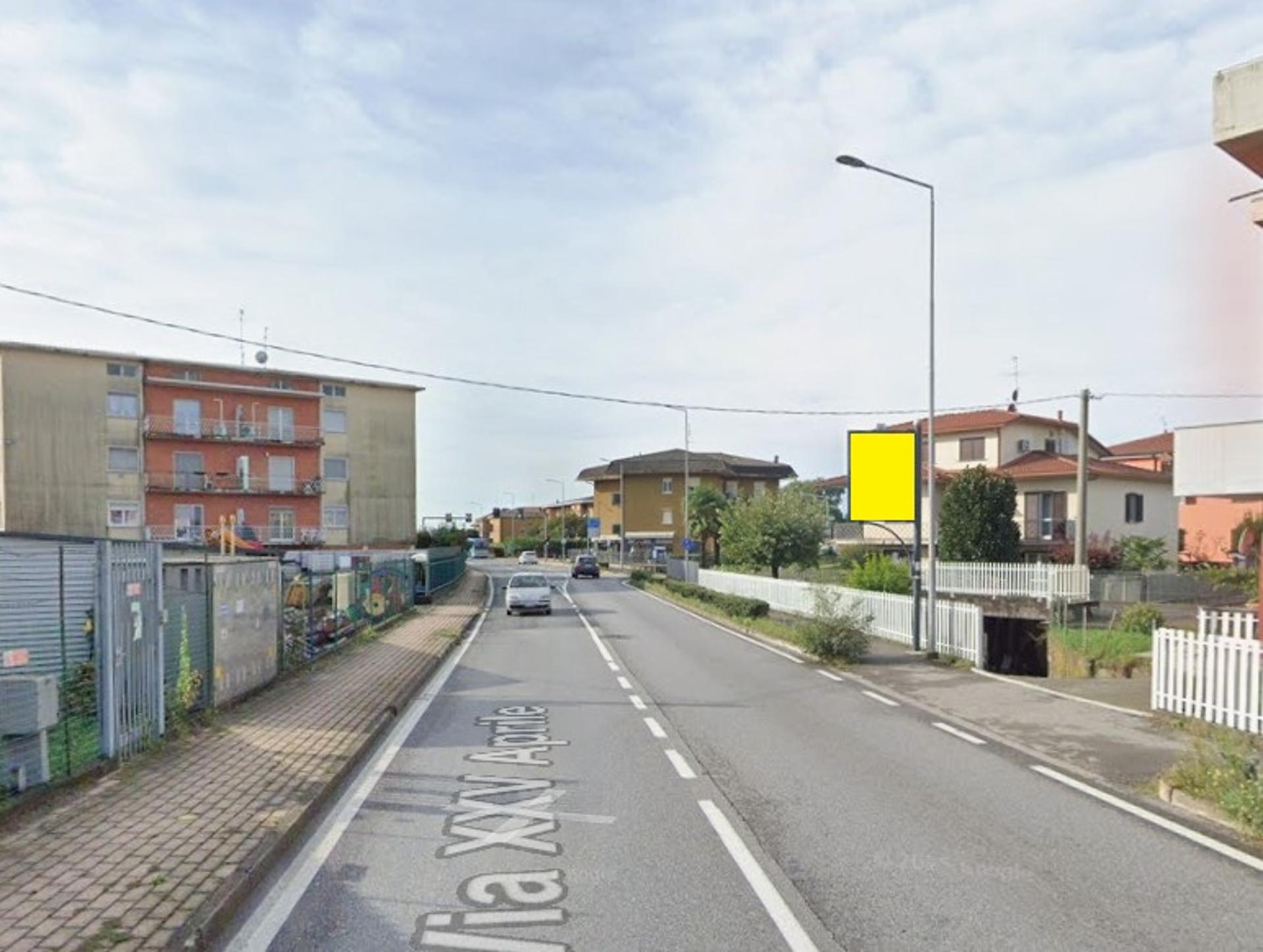 Impianto CARTELLONISTICA a Bonate Sotto, in zona Via Veneto Café