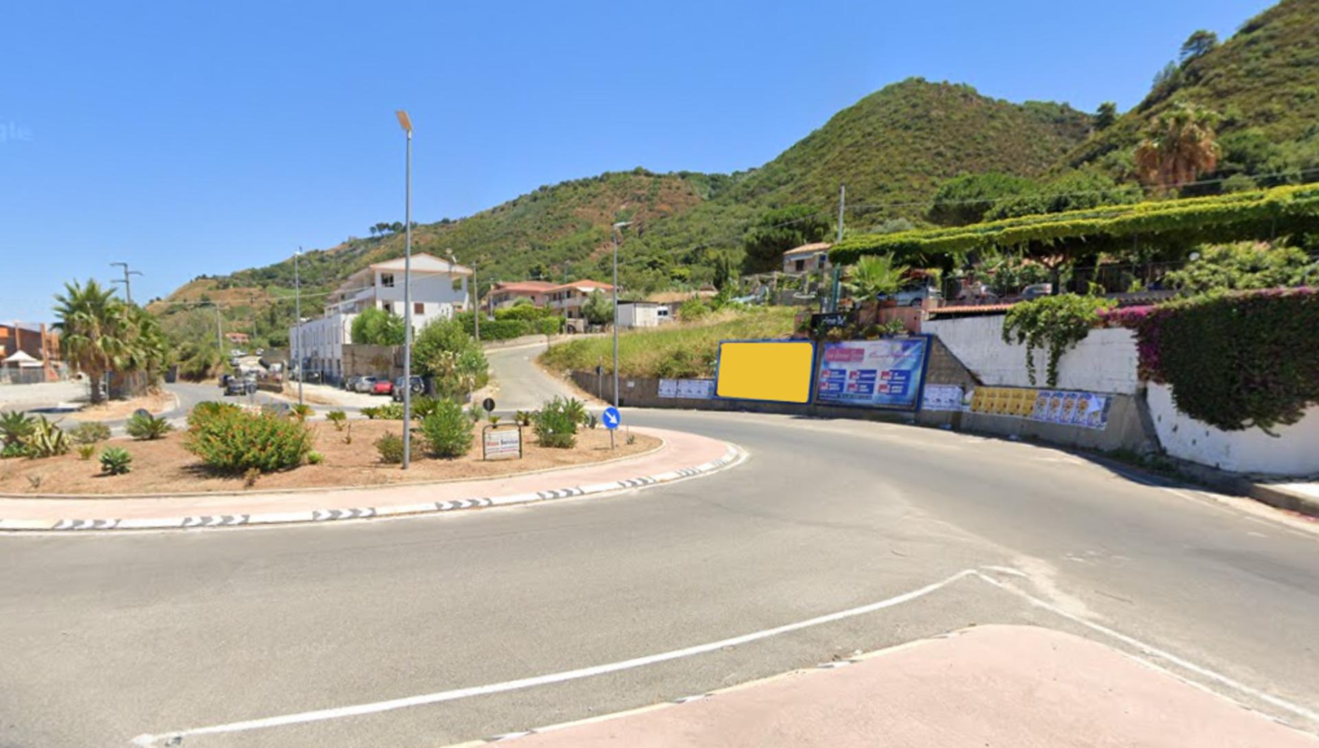 Impianto 6 X 3 a Tropea, in zona EuroSpin