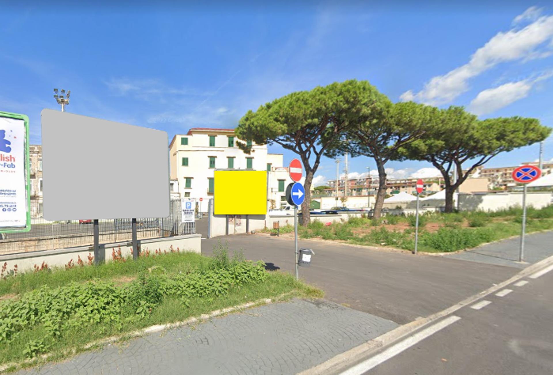 Impianto POSTER a Portici, in zona Stadio San Ciro