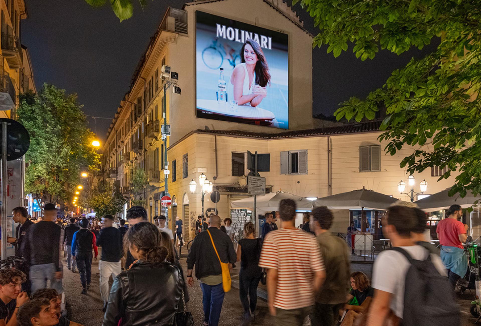 Impianto MAXI LED a Torino, in zona Gatta Buia