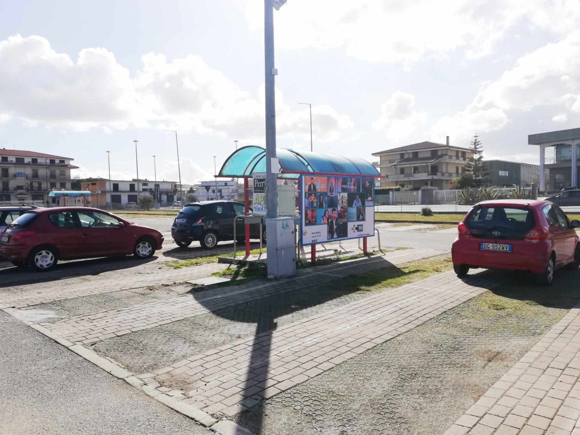 Impianto POSTER a Vibo Valentia, in zona Bata