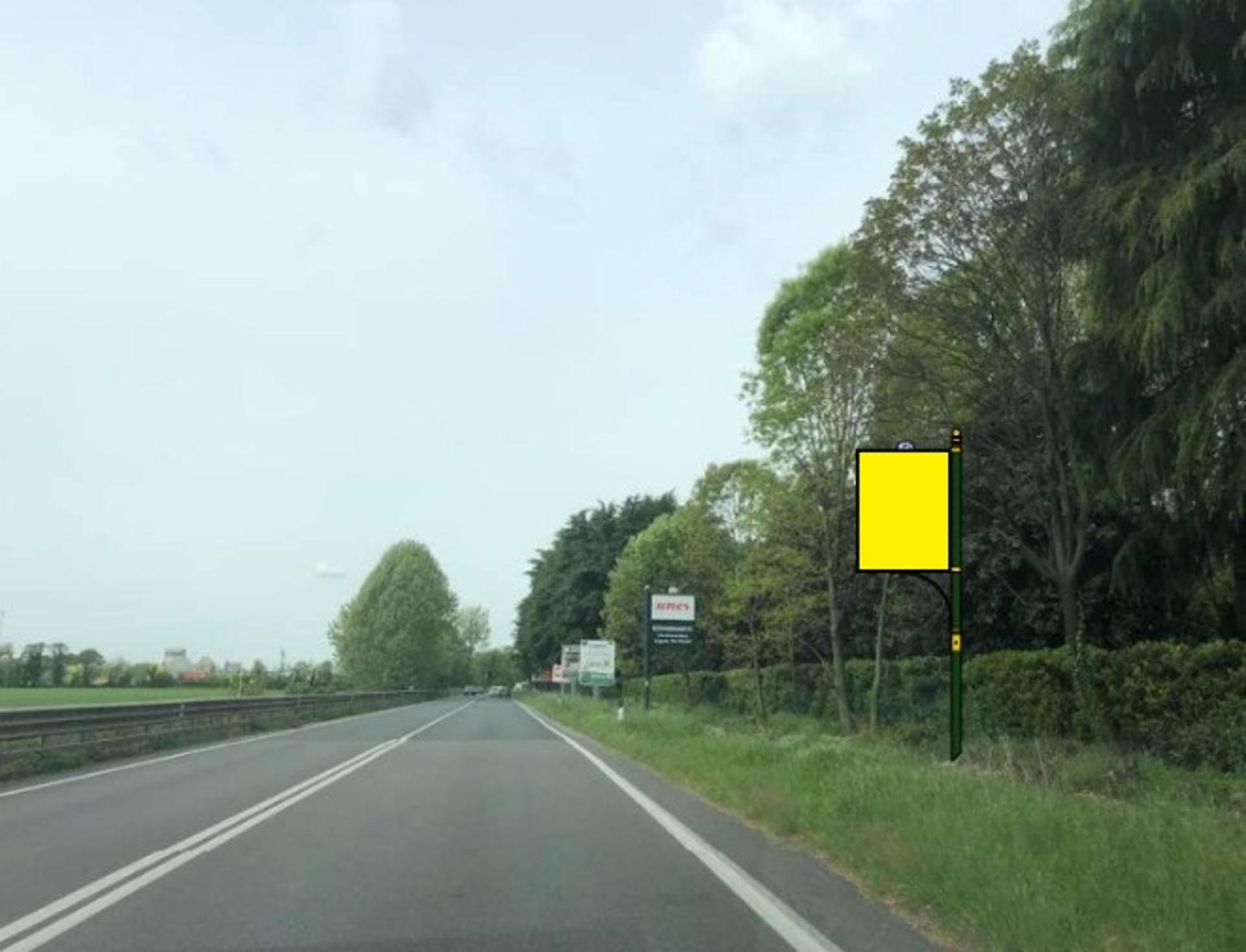 Impianto CARTELLONISTICA a Cernusco sul Naviglio, in zona Goldenpoint
