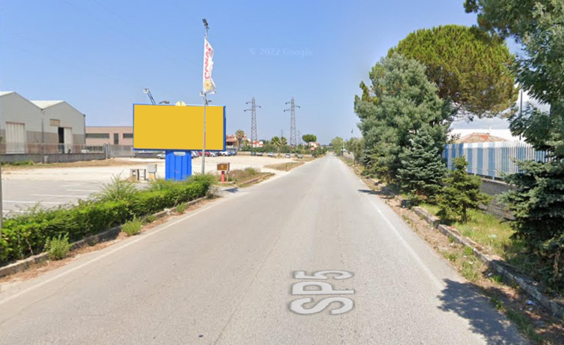 Impianto 6 X 3 a Vibo Valentia, in zona Conad