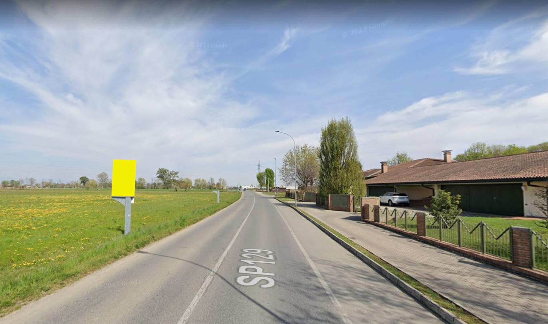 Impianto CARTELLONISTICA a Caravaggio, in zona Formaggi e salumi