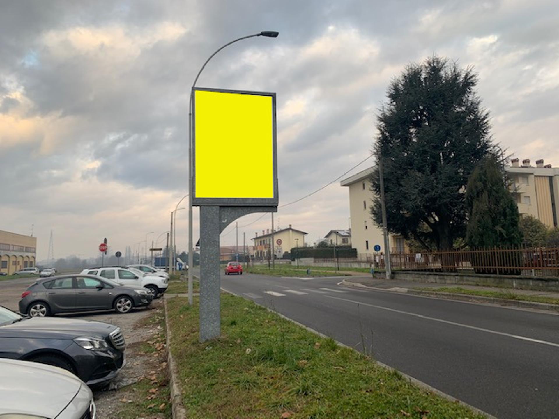 Impianto CARTELLONISTICA a Corbetta, in zona Al 60