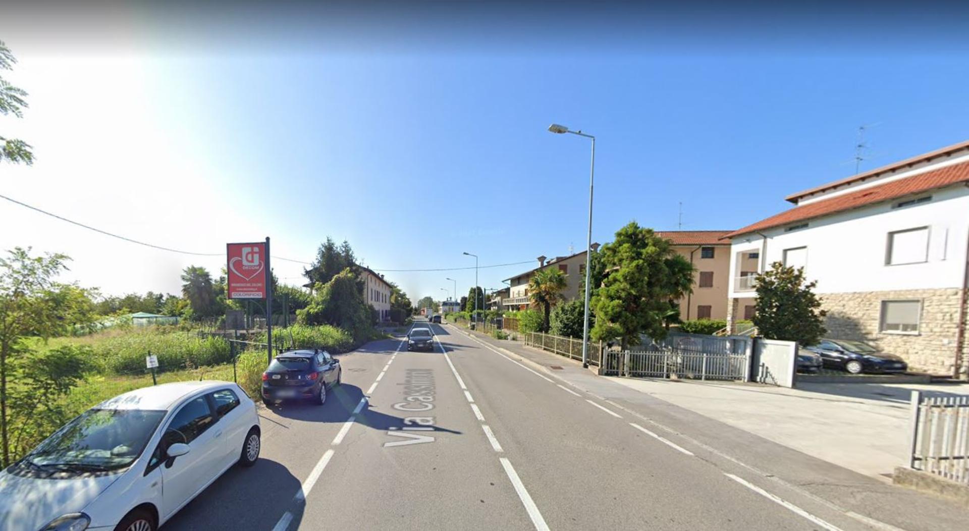 Impianto CARTELLONISTICA a Bagnatica, in zona Seriate - via cassinone, 1