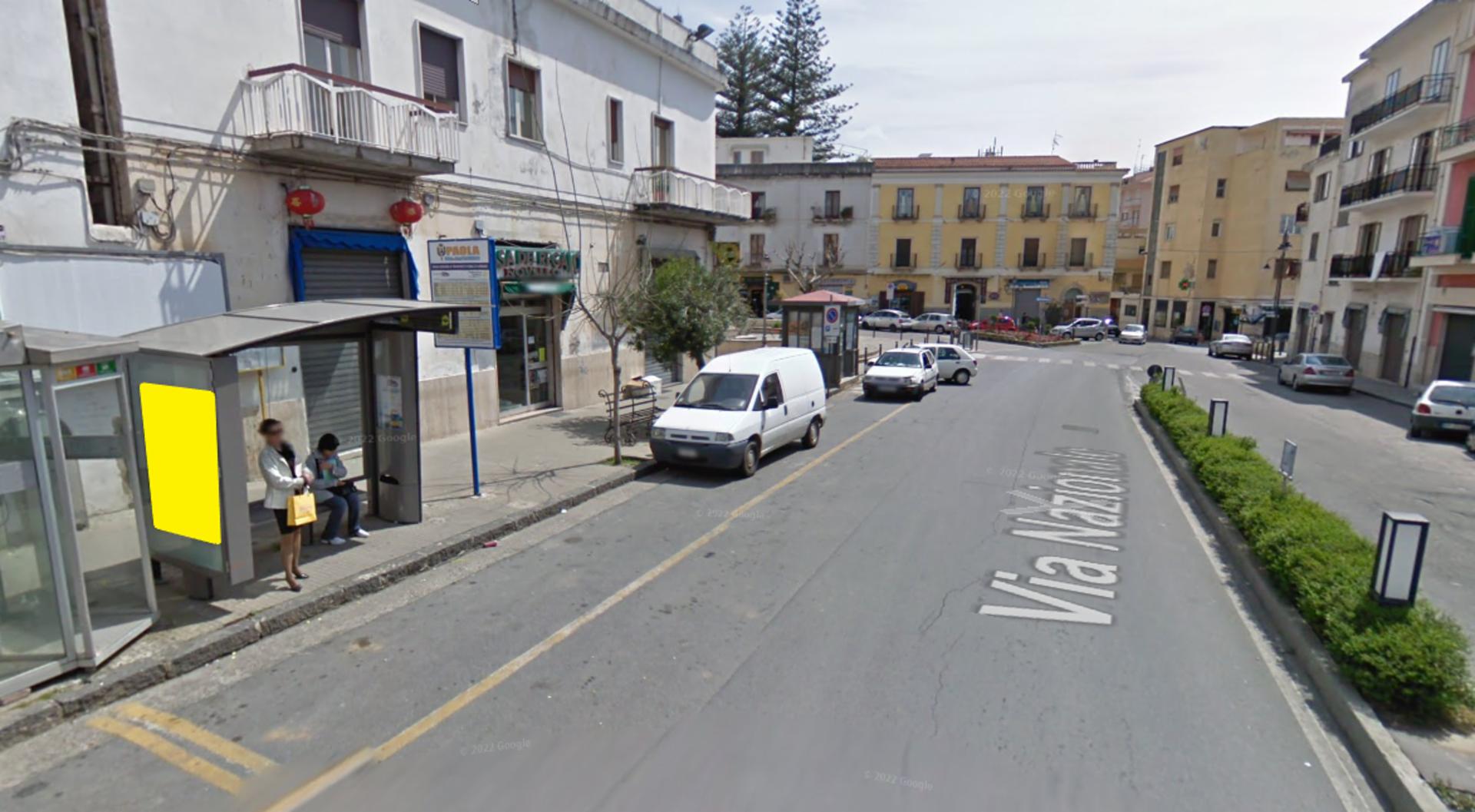 Impianto PENSILINA a Paola, in zona Maffei Abbigliamento