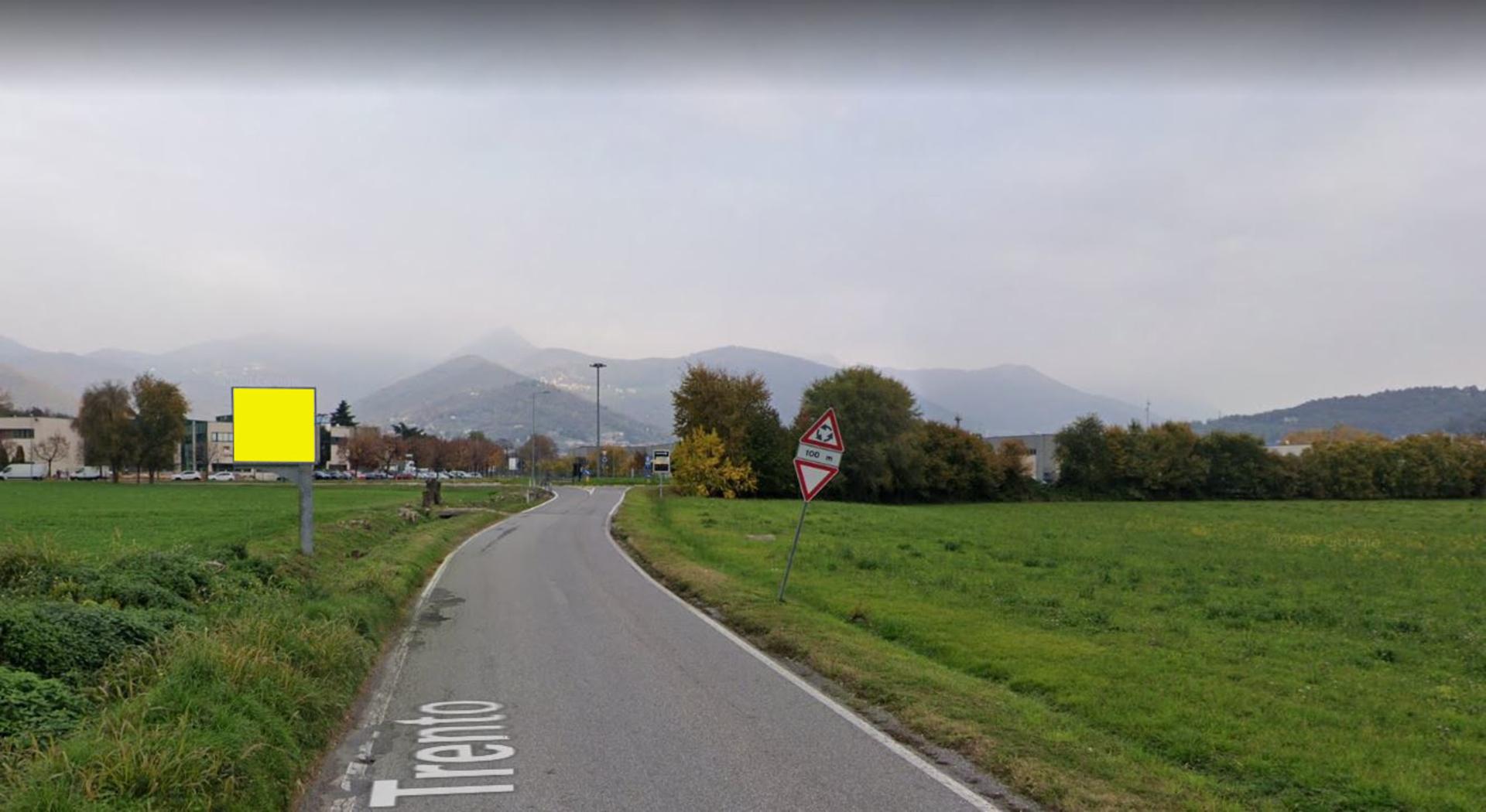 Impianto CARTELLONISTICA a Gorle, in zona Chiesa della natività di Maria