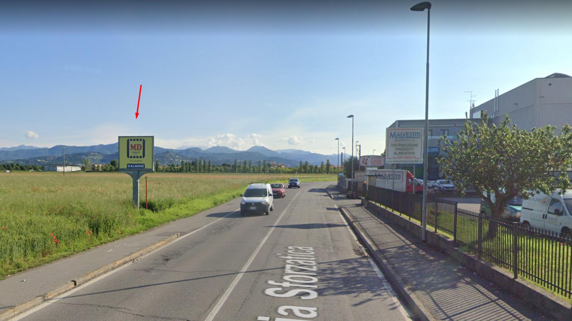 Impianto CARTELLONISTICA a Lallio, in zona 100 montadidos