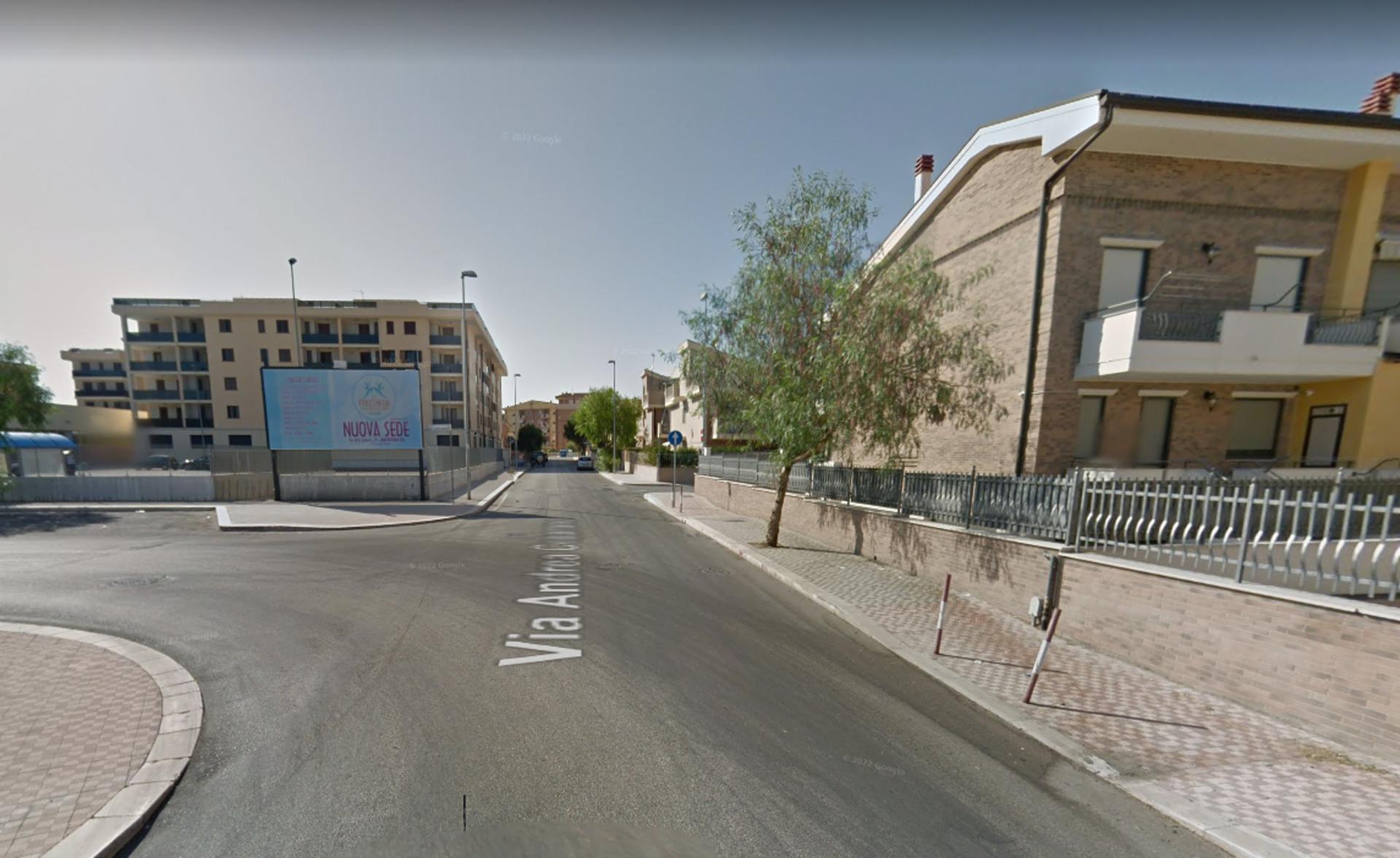 Impianto 6 X 3 a Manfredonia, in zona Caffetteria Al Tramonto