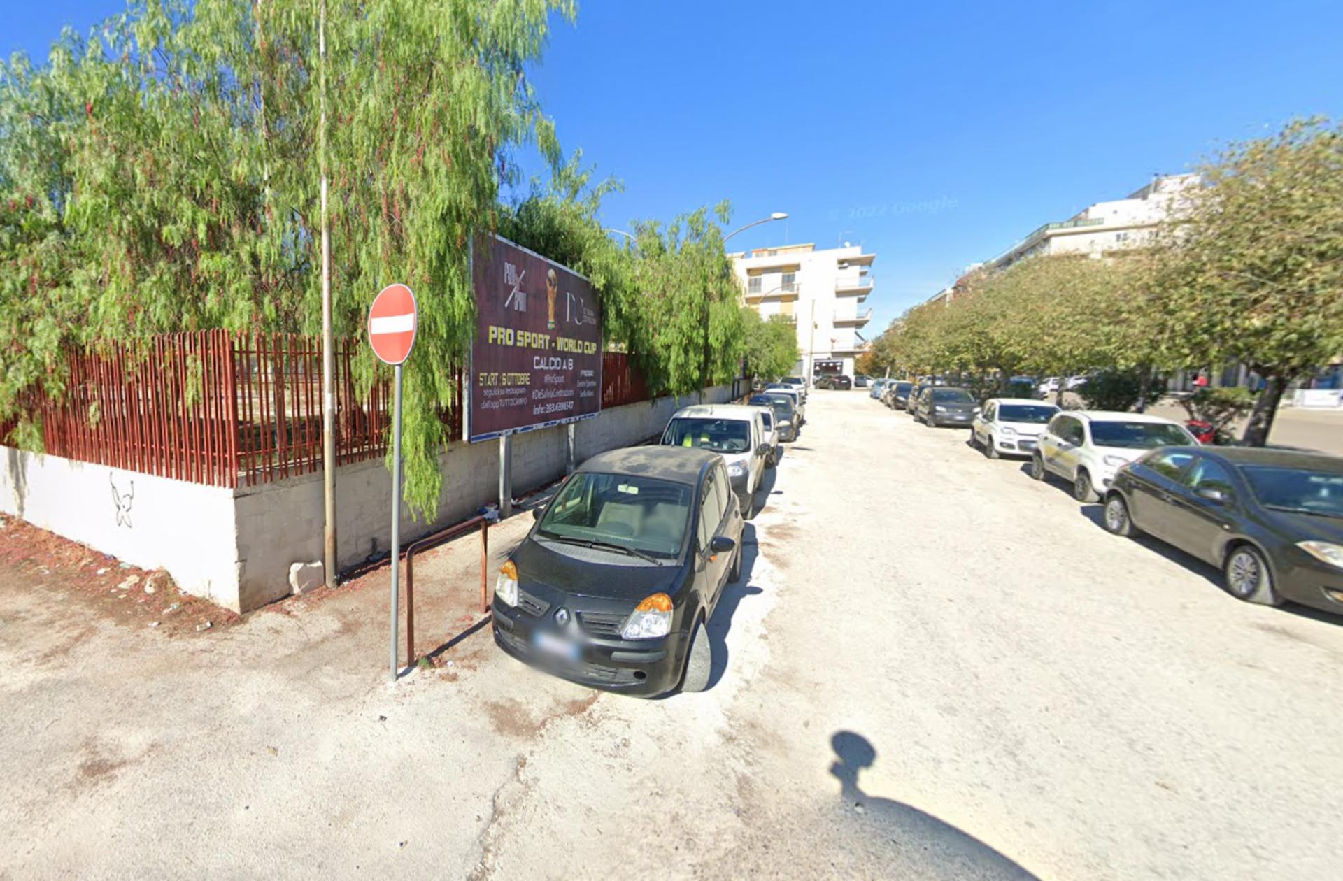 Impianto 6 X 3 a Manfredonia, in zona Calafuria