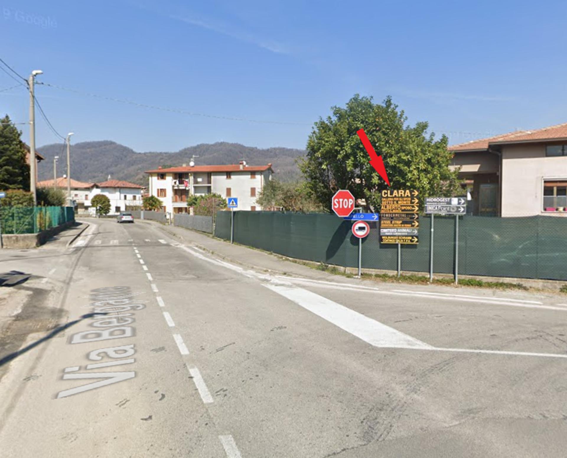 Impianto FRECCE / PREINSEGNE a Sotto il Monte Giovanni XXIII, in zona Alimentari Esposito e Dadda