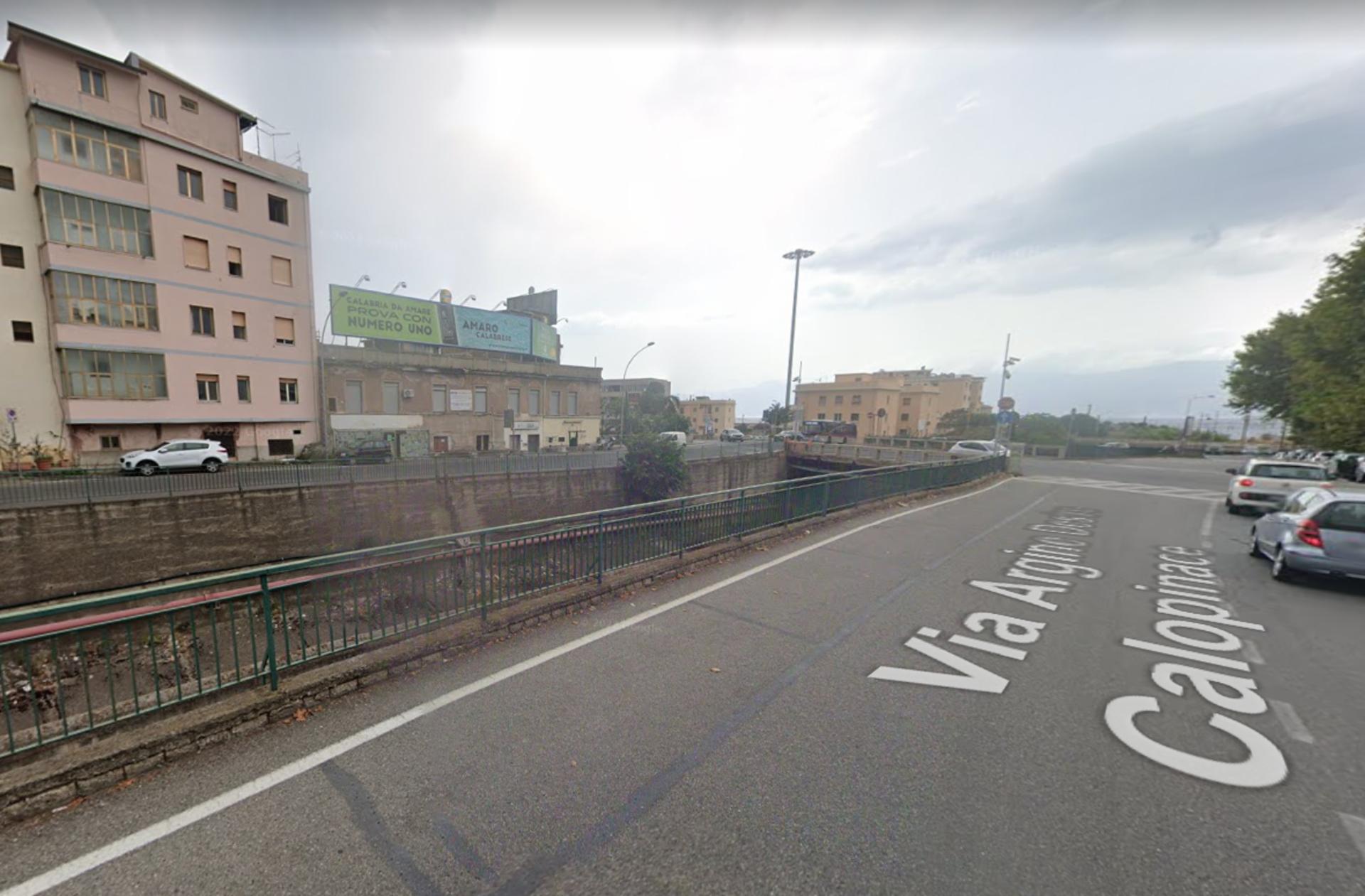 Impianto MEDI FORMATI a Reggio di Calabria, in zona RIO bar