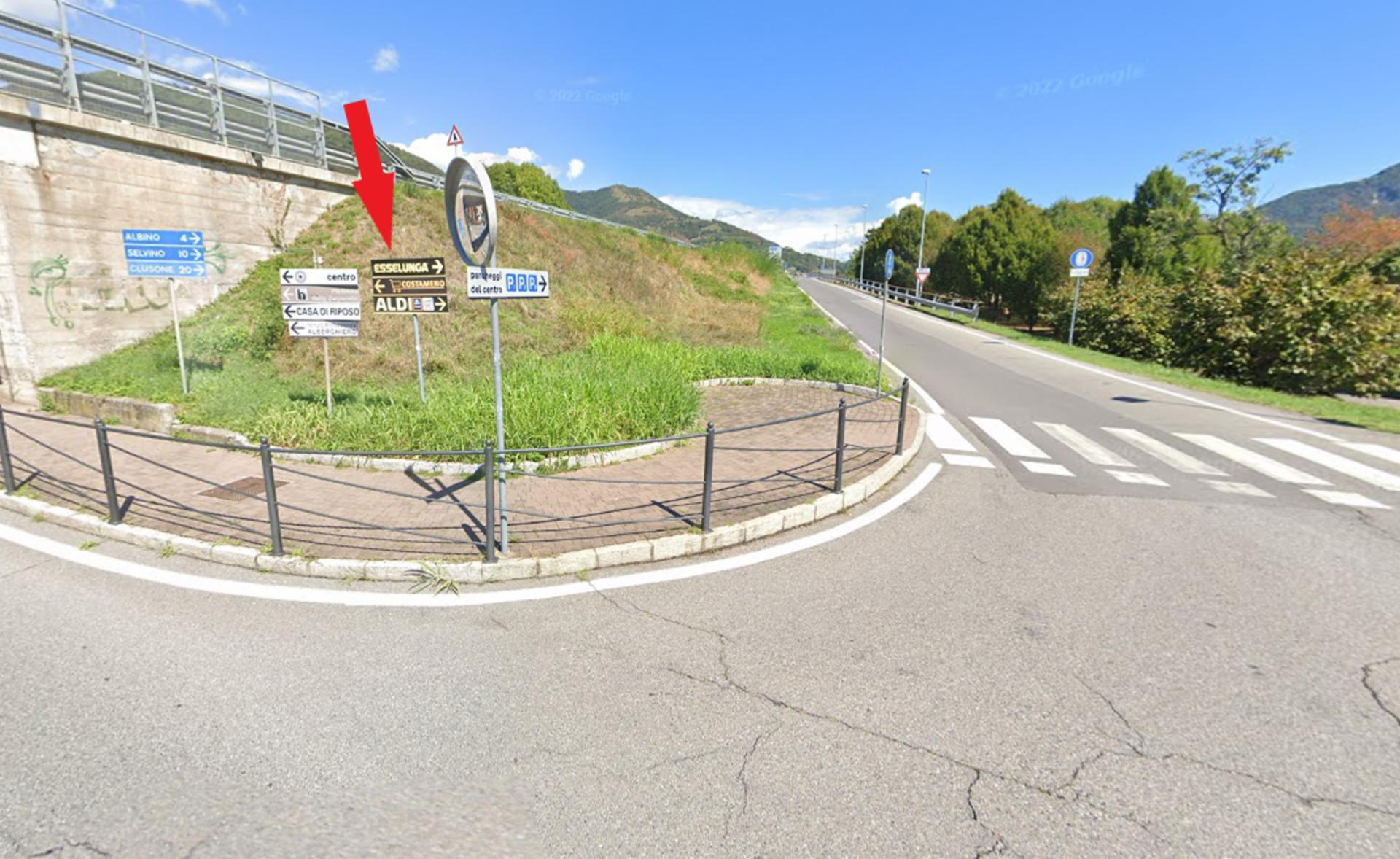 Impianto FRECCE / PREINSEGNE a Nembro, in zona Aldi
