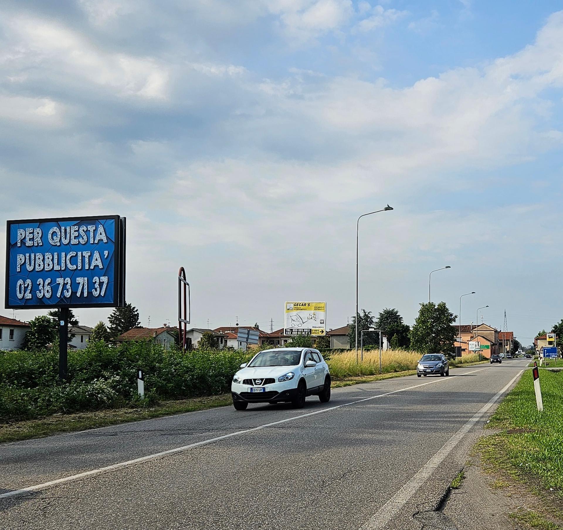 Impianto POSTER a Vimercate, in zona Pellegrini self-service