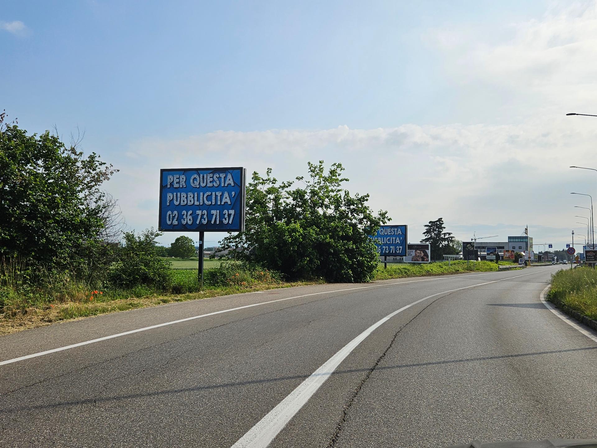 Impianto POSTER a Vimercate, in zona Il Gigante