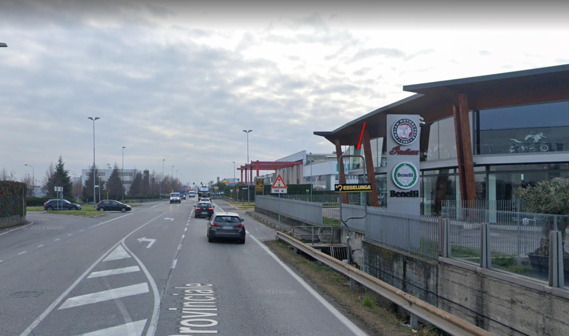 Impianto FRECCE / PREINSEGNE a Lallio, in zona Roadhouse
