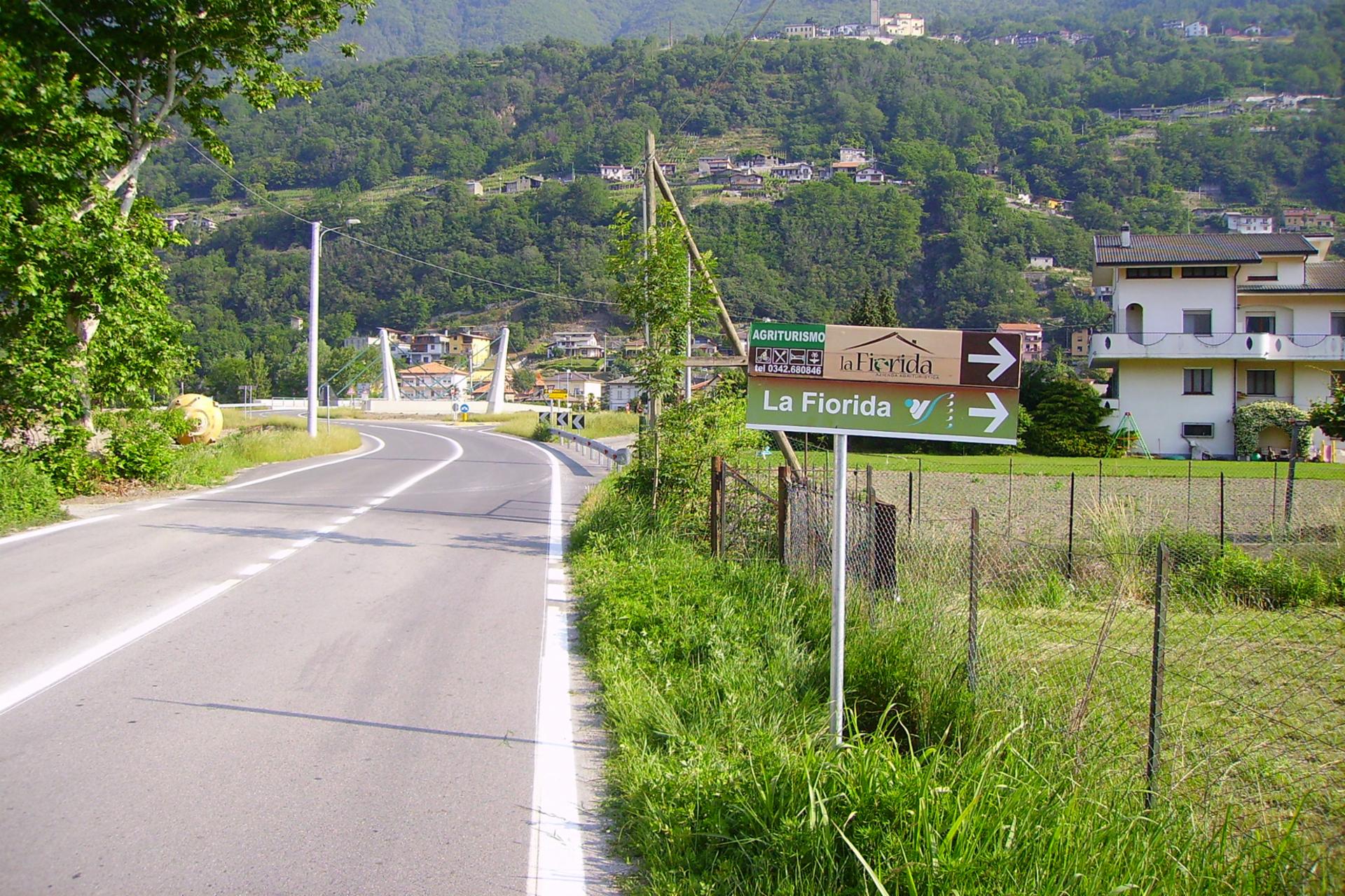 Impianto a STRADA PROVINCIALE 4 DIRAMAZIONE B  Mantello