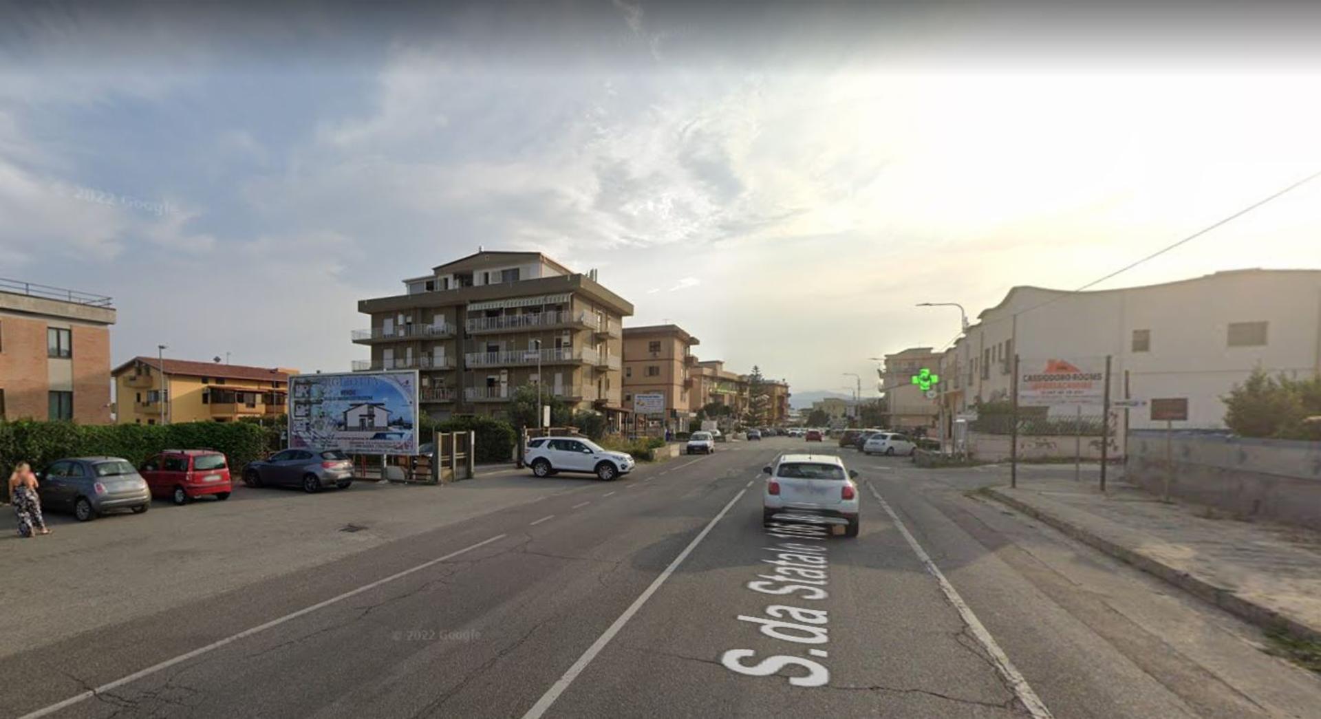 Impianto 6 X 3 a Catanzaro, in zona Despar