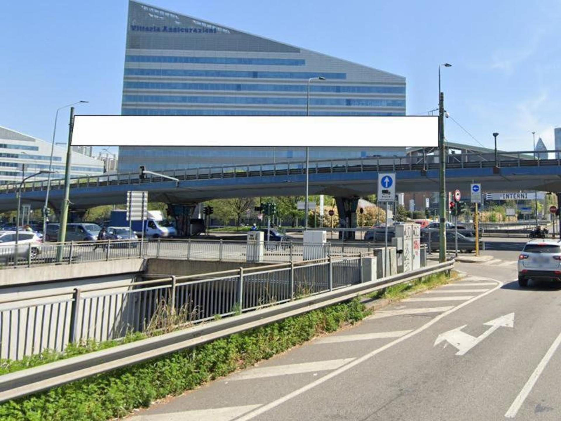 Impianto a VIALE ALCIDE DE GASPERI/ VIA RENATO SERRA  Milano