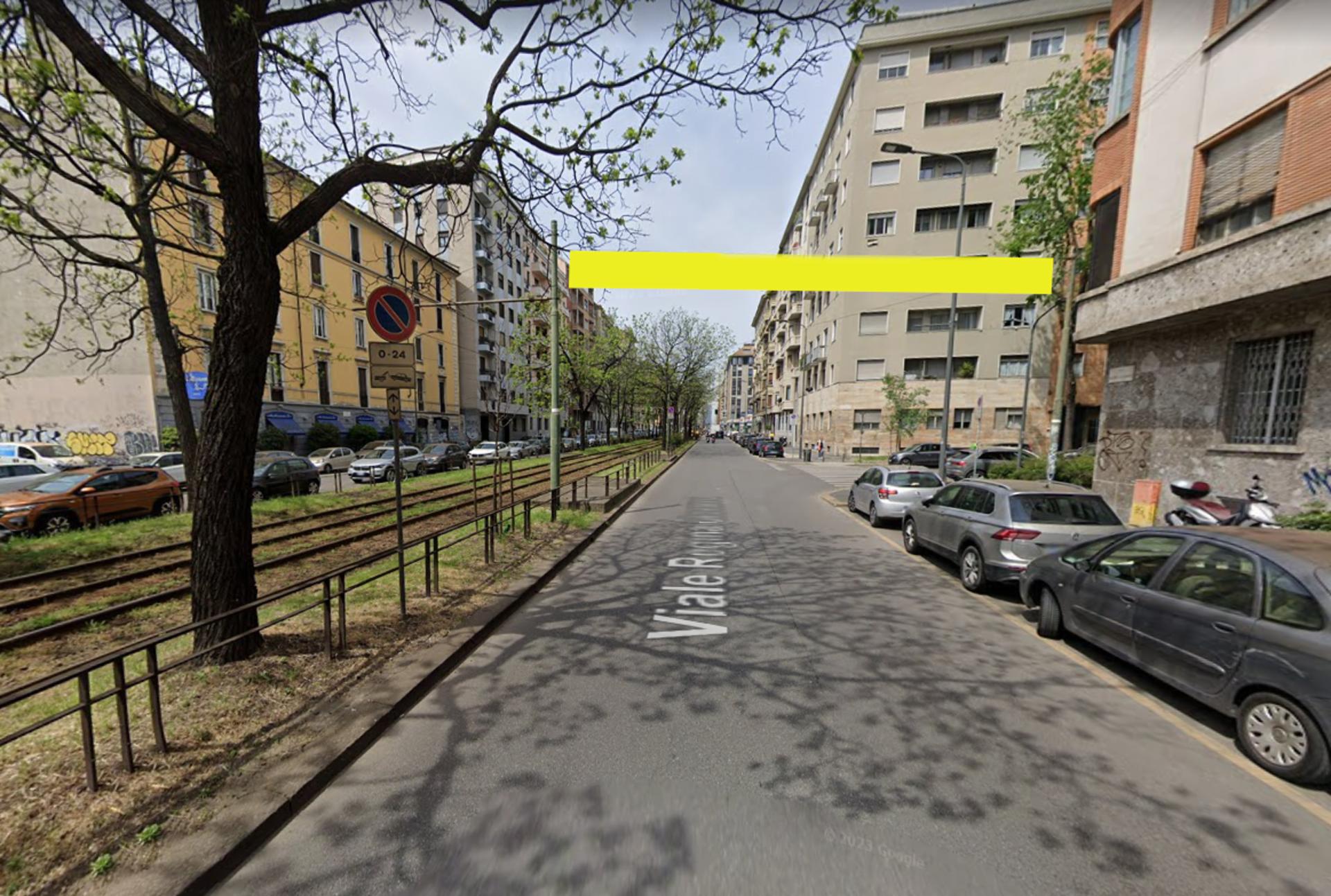 Impianto STRISCIONE a Milano, in zona Chiesa Santa Francesca Romana