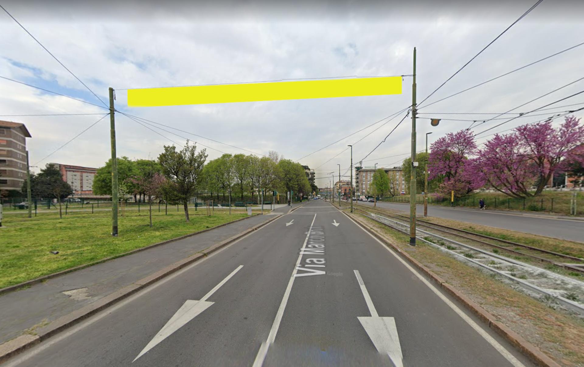 Impianto STRISCIONE a Milano, in zona Golden Lion