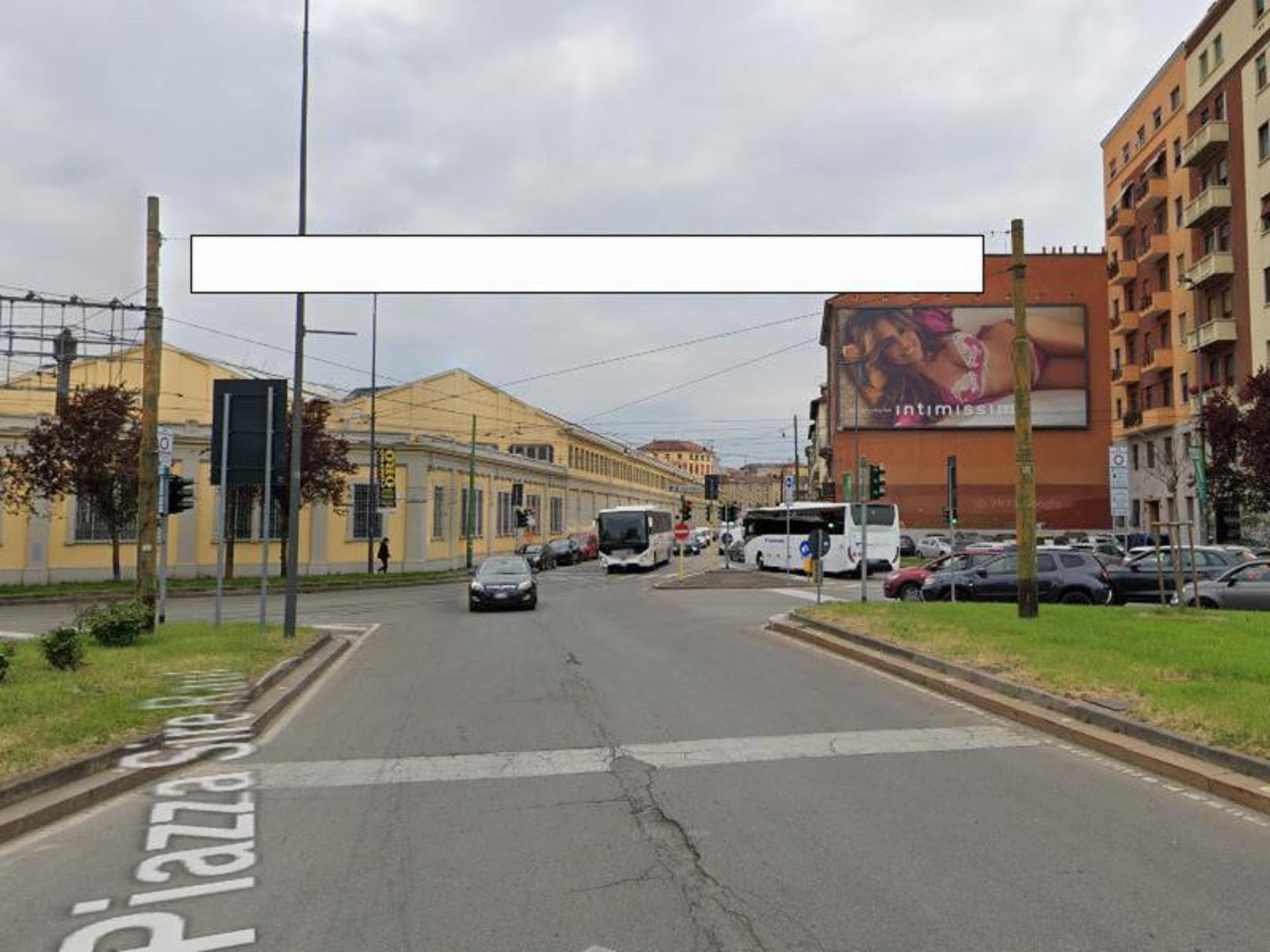 Impianto a PIAZZA SIRE RAUL  Milano