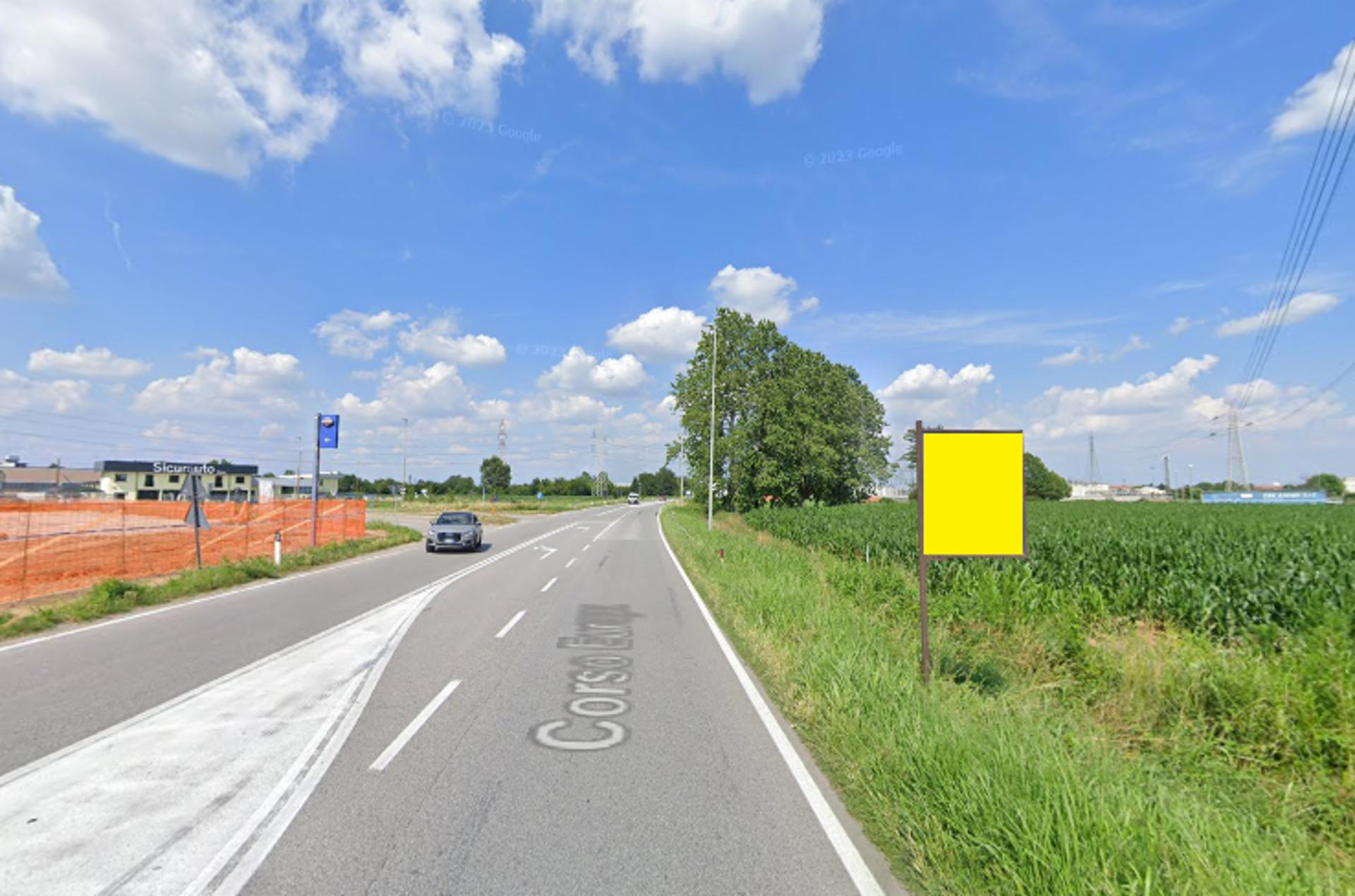 Impianto CARTELLONISTICA a Magenta, in zona MD