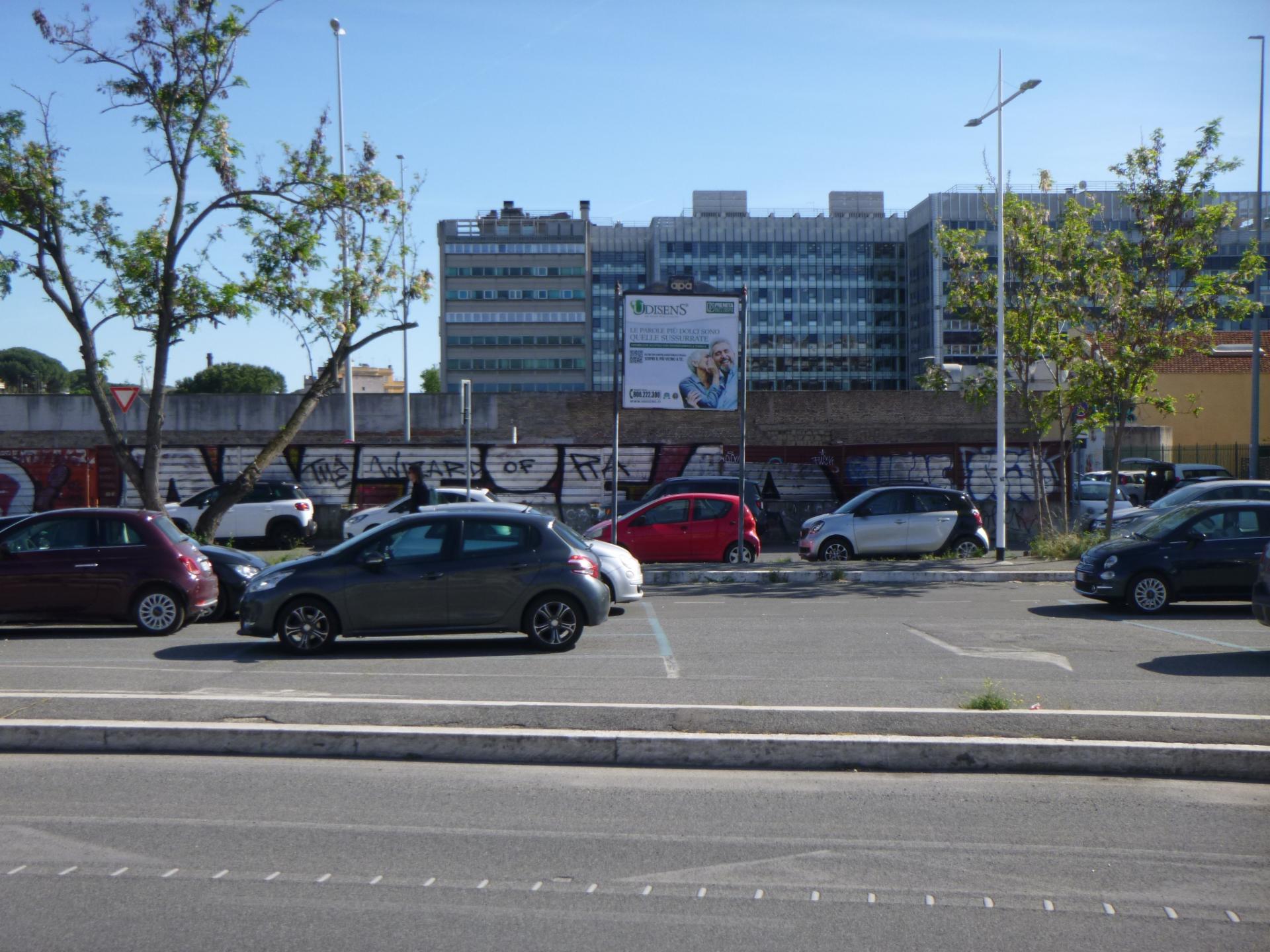 Impianto a CIRCONVALLAZIONE OSTIENSE - alt. Via Ostiense (Parcheggio)  Roma