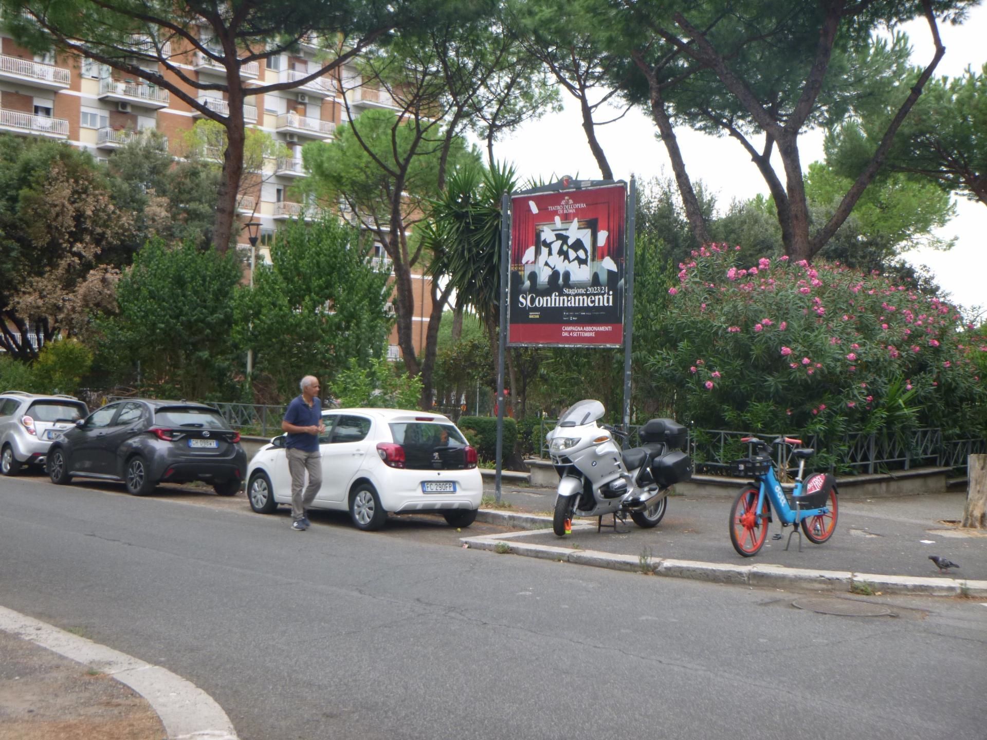 Impianto a VIA CHIABRERA - ang. Via Antonino Pio  Roma