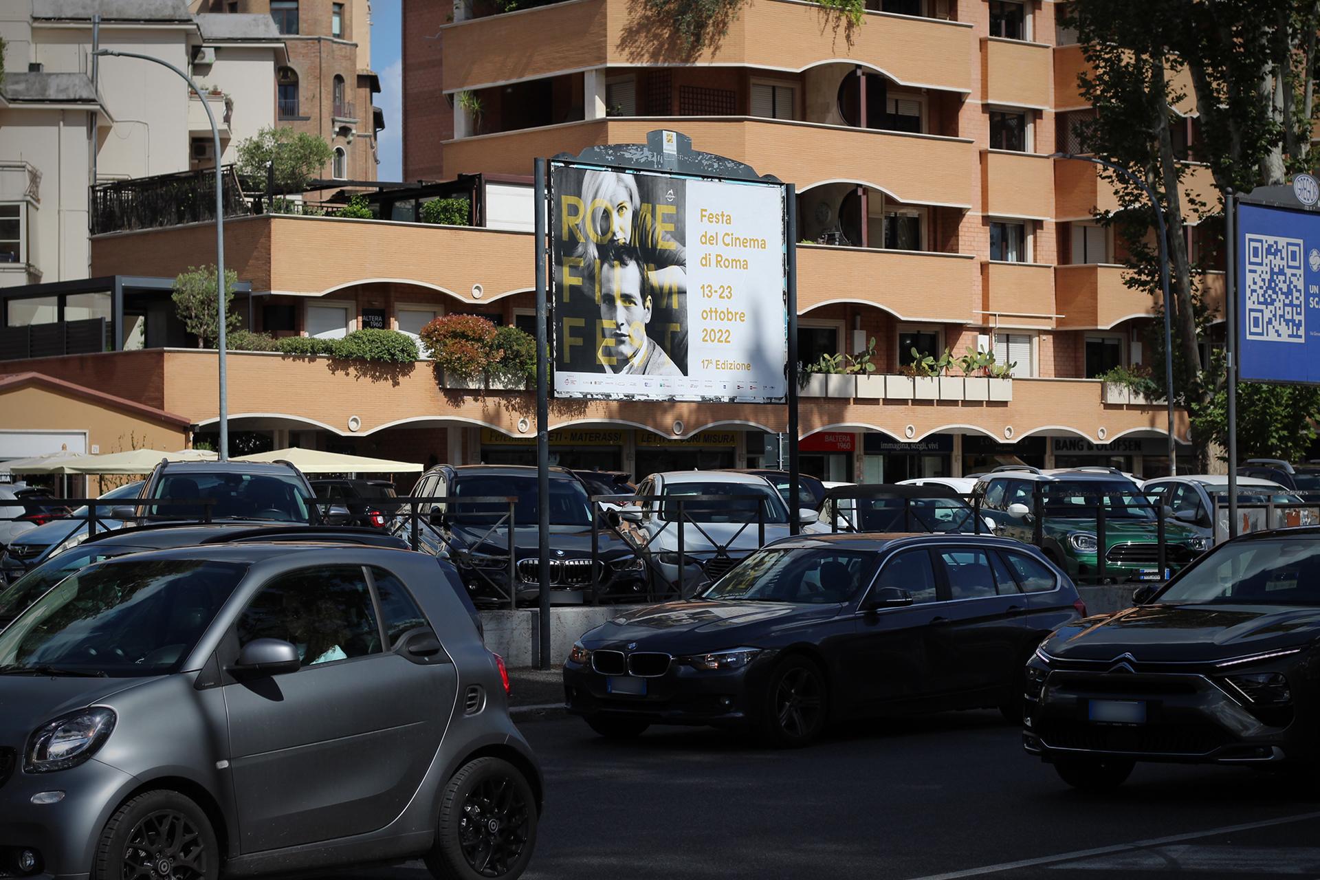 Impianto POSTER a Roma, in zona Locanda Mr. Saggio