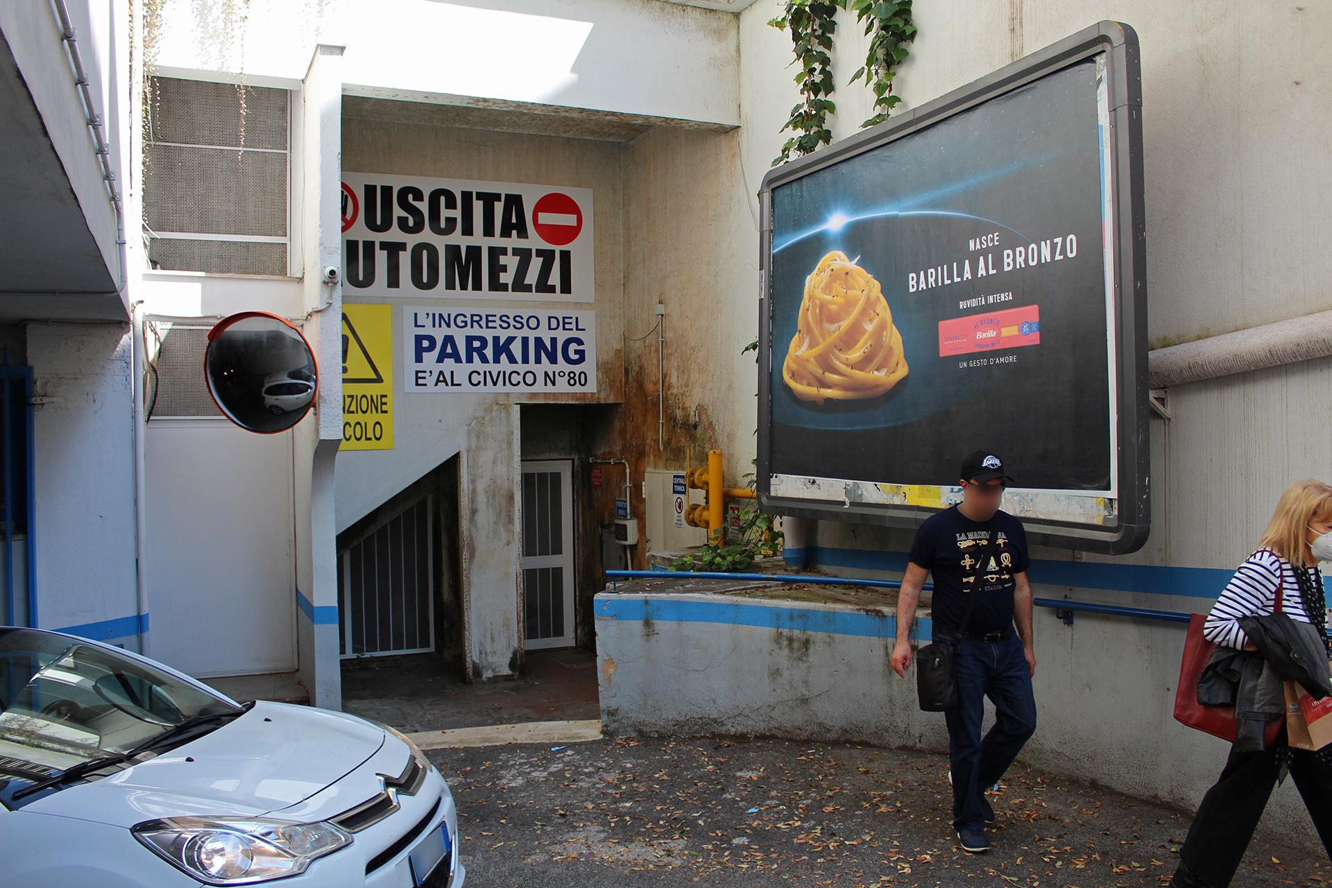 Impianto a LARGO VIGNA STELLUTI - int. Parking Vigna Clara (Uscita)  Roma