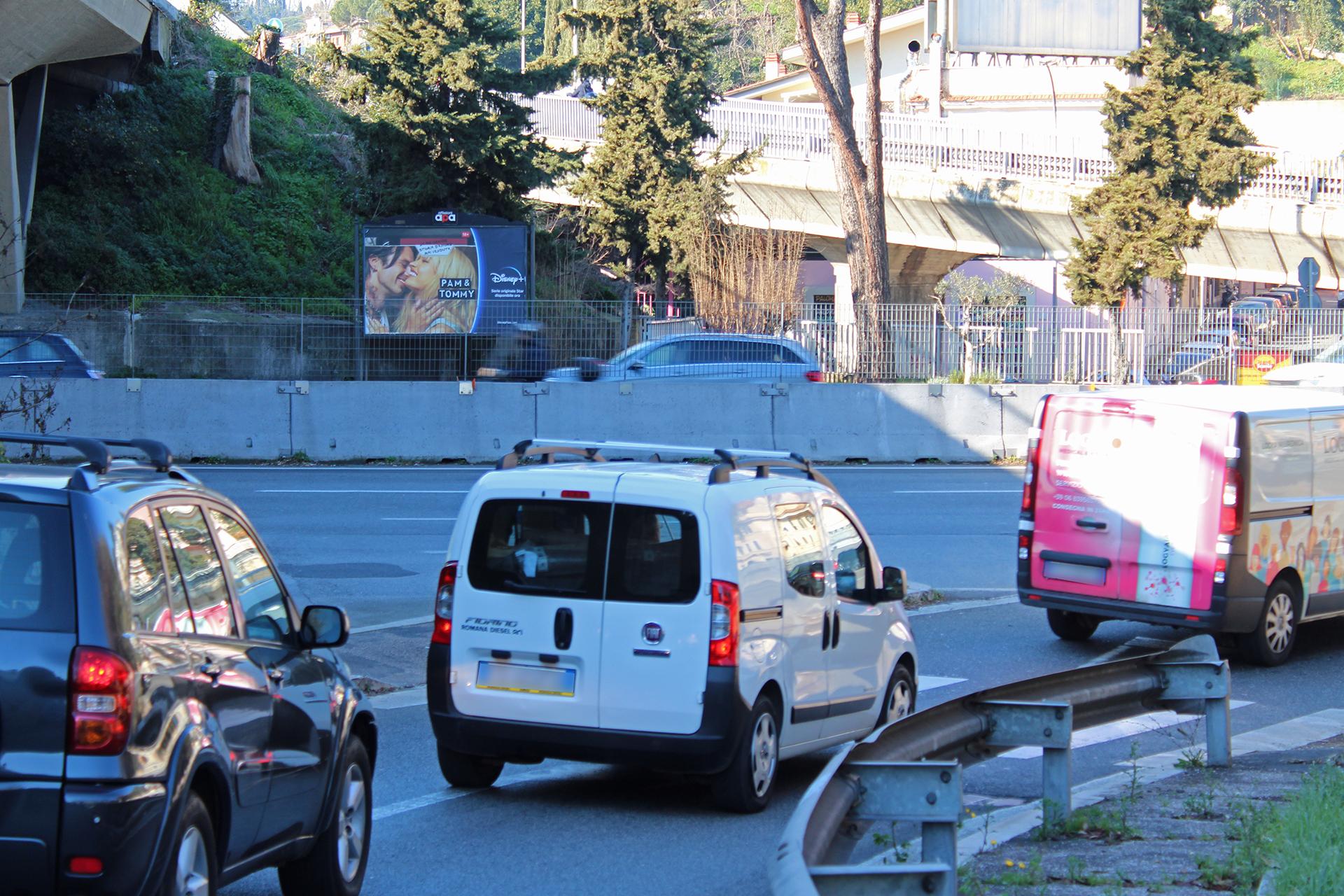 Impianto POSTER a Roma, in zona Fiammề