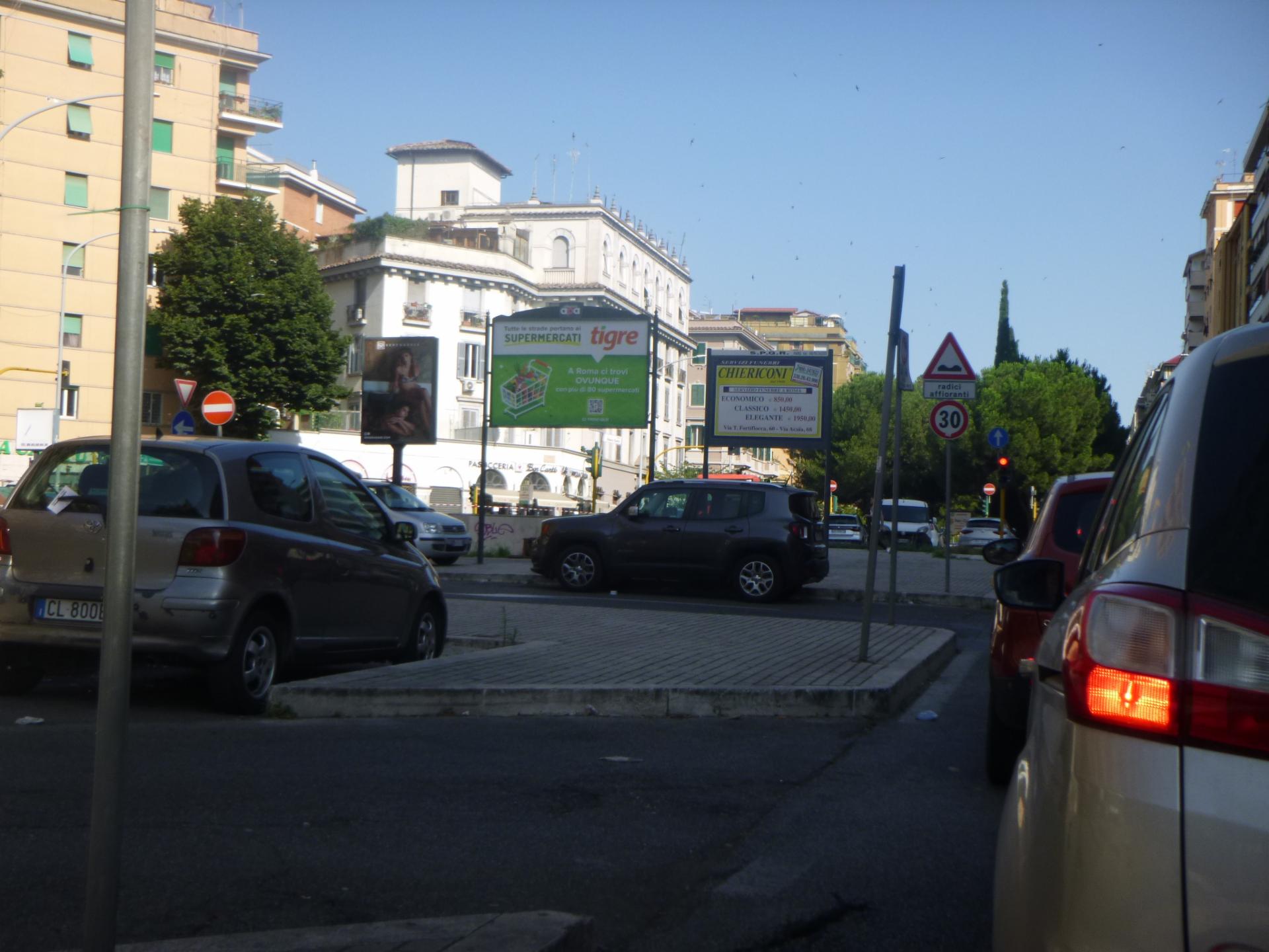 Impianto POSTER a Roma, in zona Men