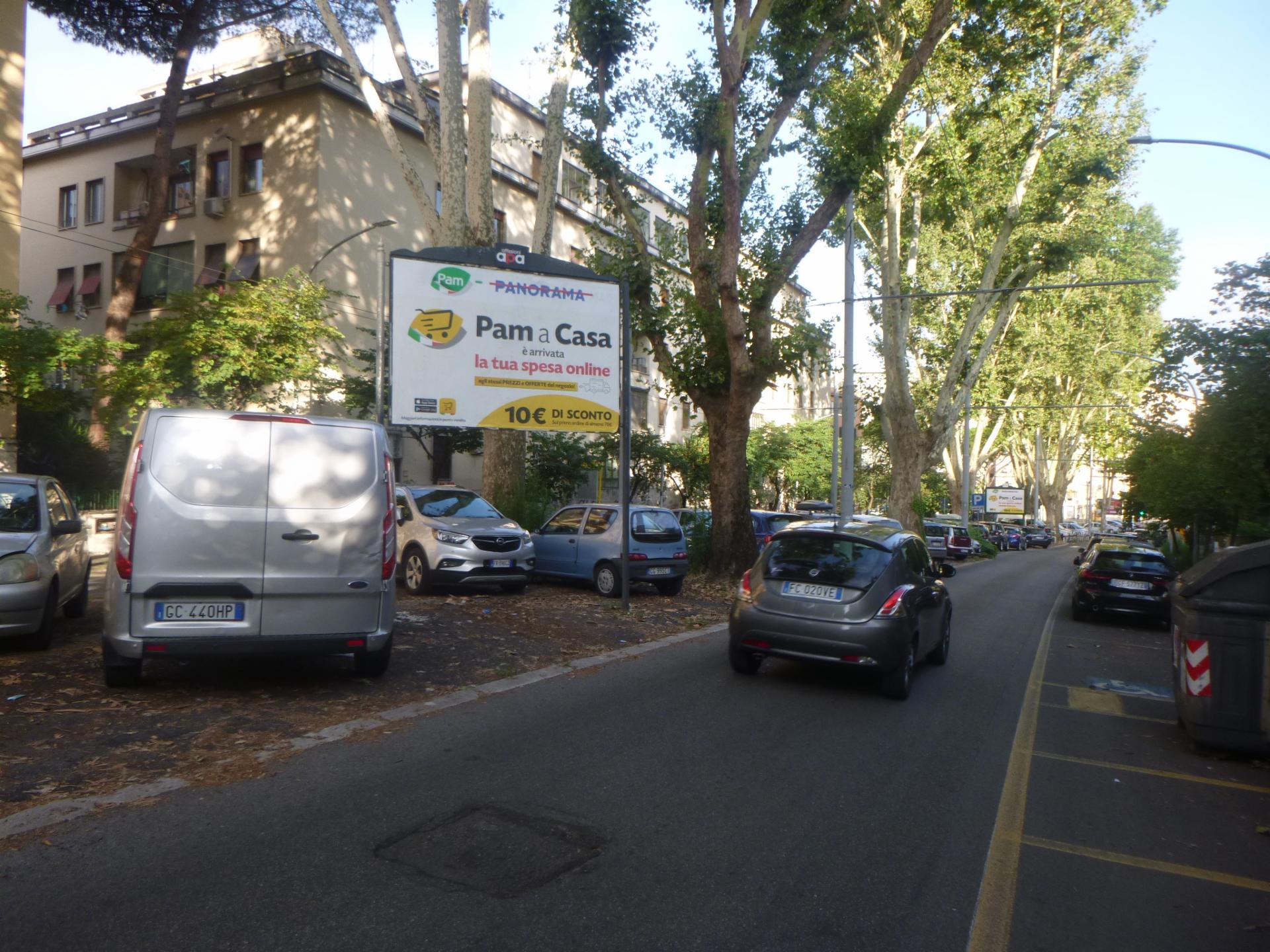 Impianto POSTER a Roma, in zona Caponnetto