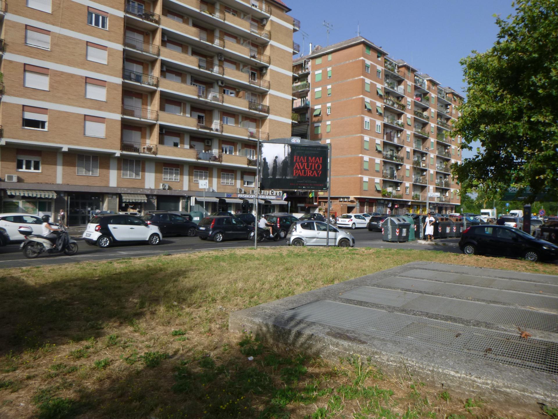 Impianto a VIA MONTI TIBURTINI - ang. Via Casale Fainelli  Roma