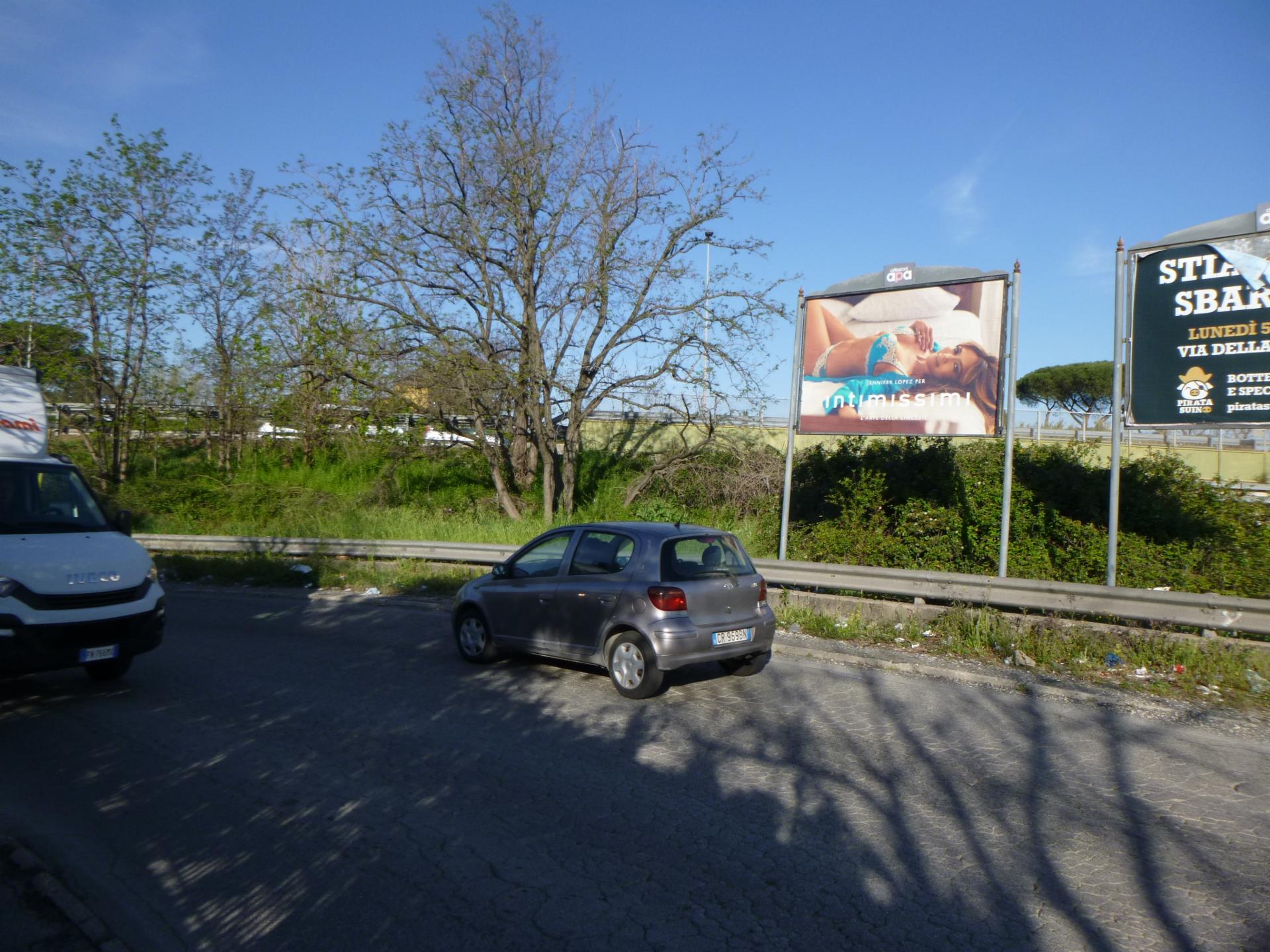 Impianto a VIA RUSSOLO - alt. Via Soldati (sx)  Roma